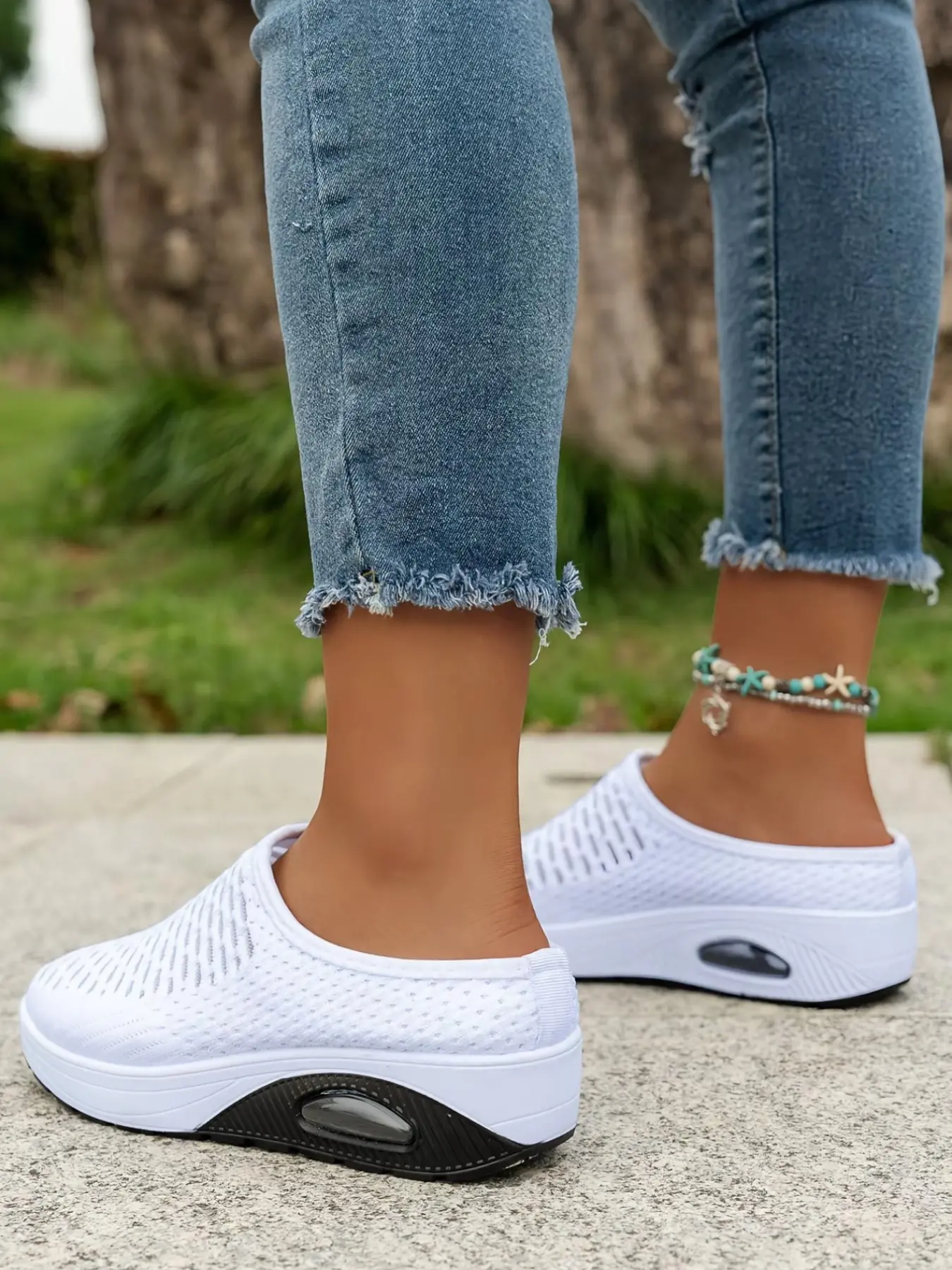 Women's Flyknit Breathable Slip-On Casual Rubber Shoes, Thick-Sole Anti-Slip Walking Flats, Comfortable and Stylish Footwear for Daily Use