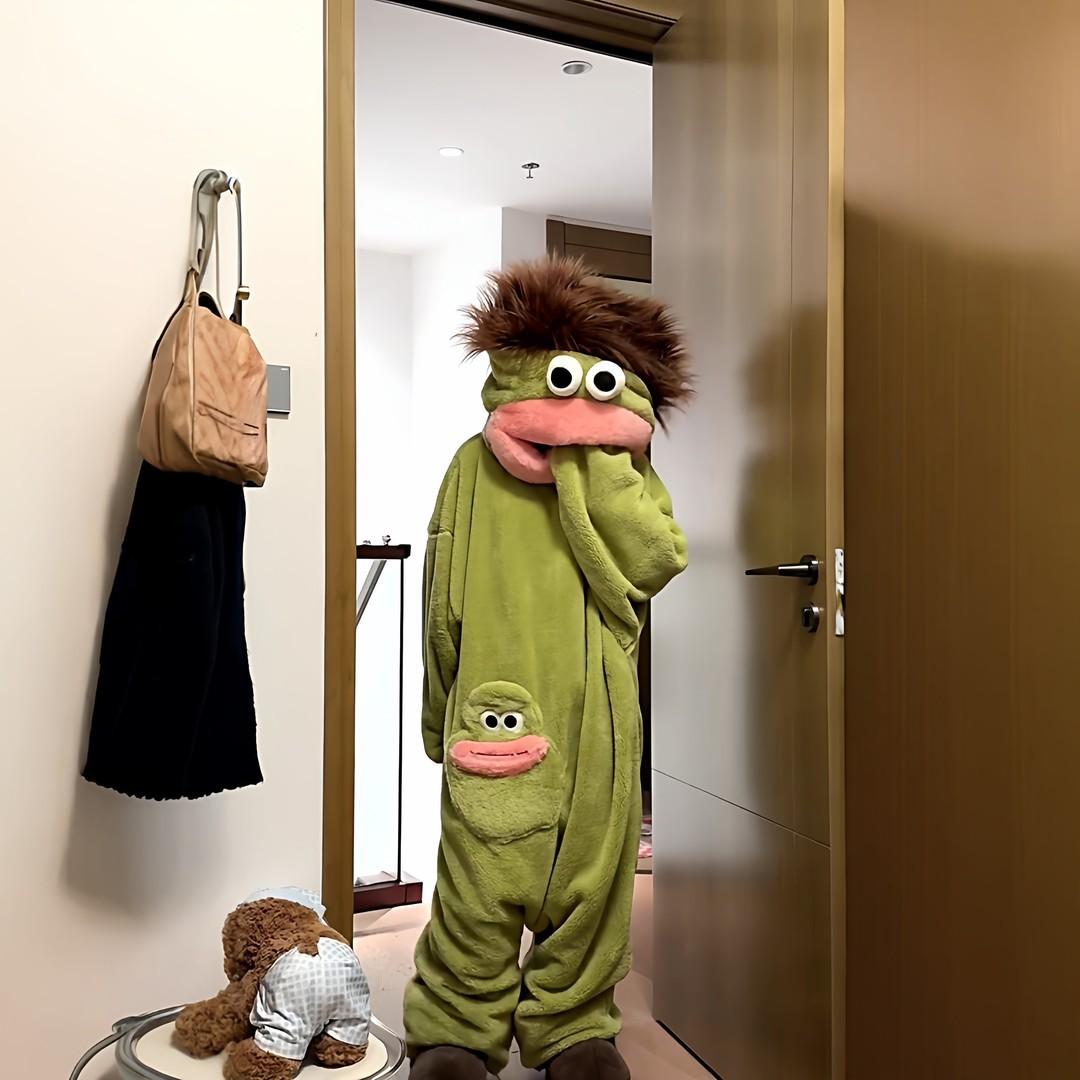 Mouth Monster Onesie for Adults - 2026 Funny Snuggly Fleece Pajamas, Hilarious Design for Comfortable Lounging