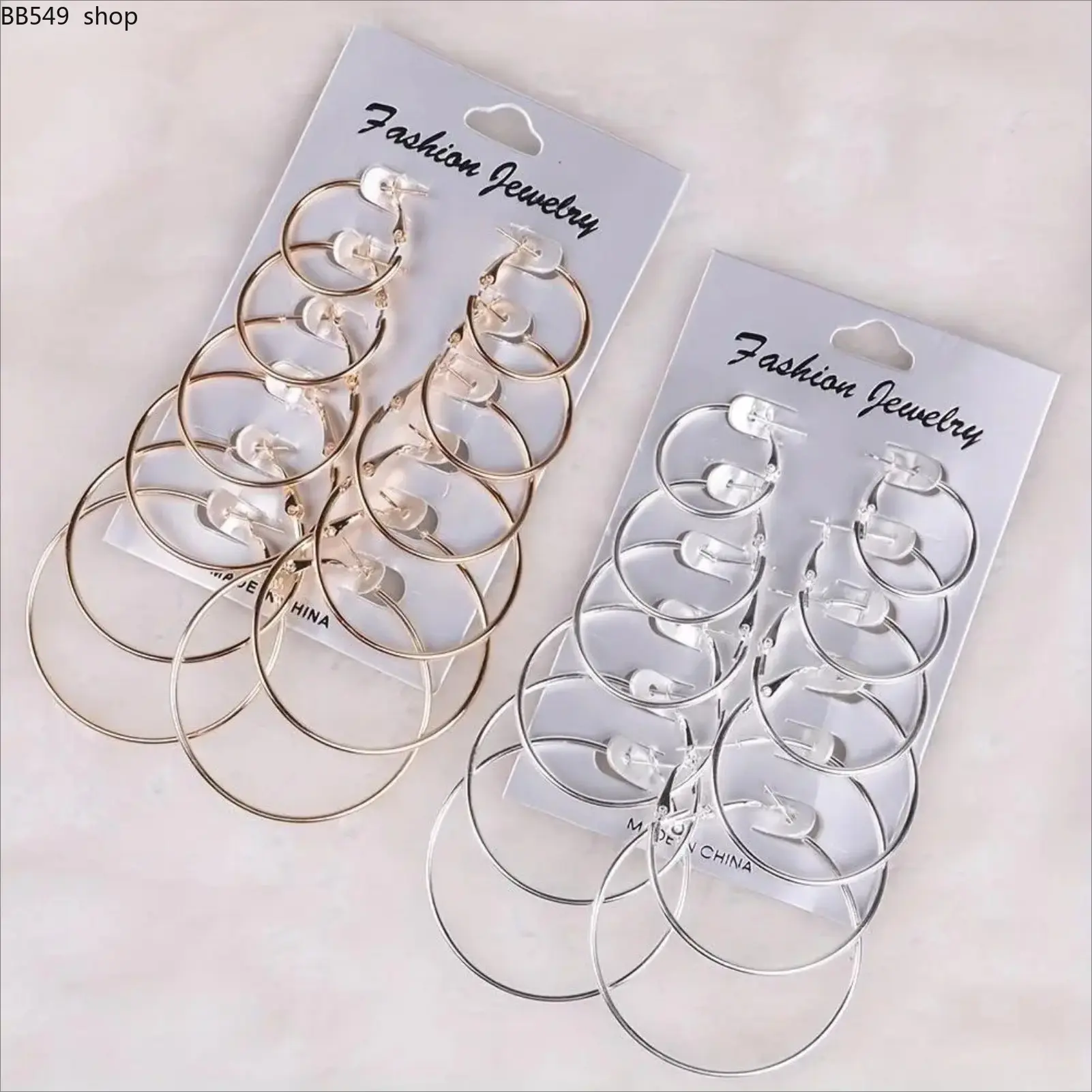 Women’s 6-Pair Black Hoop Earrings Set, Classic Alloy Statement Earrings, Lightweight Minimalist Hoop Jewelry for Women, Trendy Everyday Ear Accessories for Casual Wear, Party & Evening Outfits