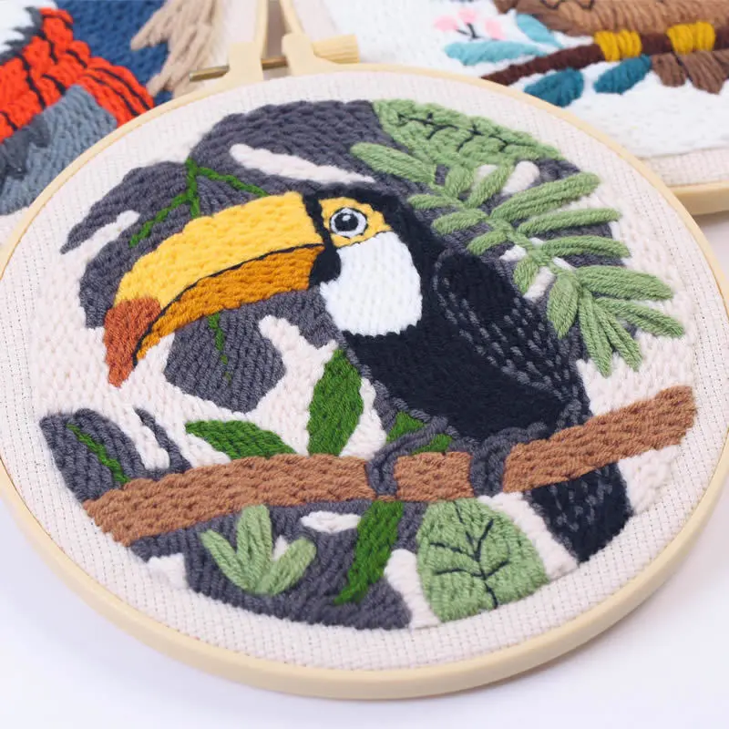 Animal Pattern Punch Needle Embroidery Kit, DIY Rug Punch Craft Set with Punch Needle Tool