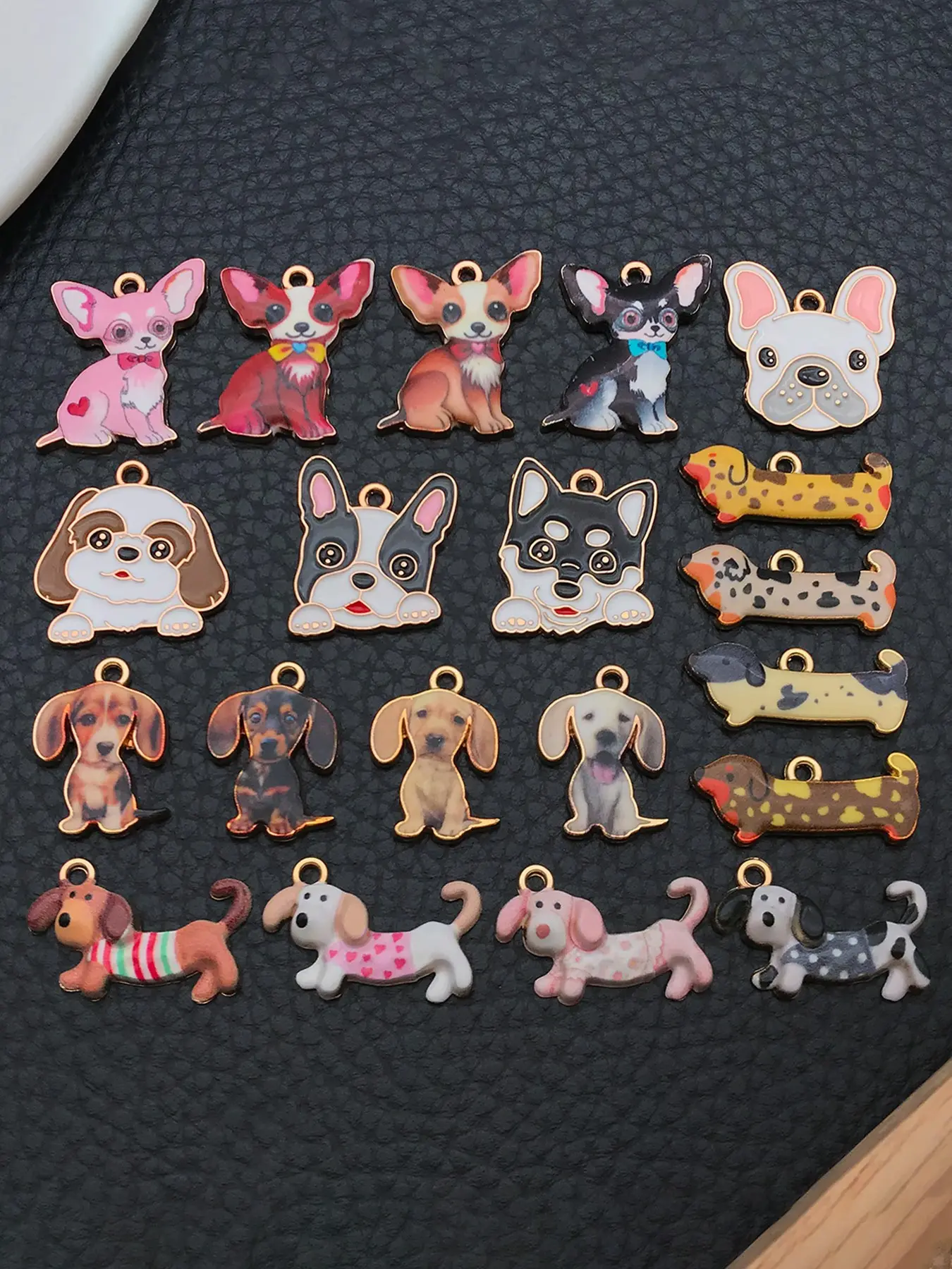 20pcs Enamel Dog Charms, Golden Plated Chihuahua Beagle French Bulldog Dachshund Printed Puppy Pendants DIY Jewelry Making Accessories for Earrings Necklace Bracelet Phone Bag Decoration