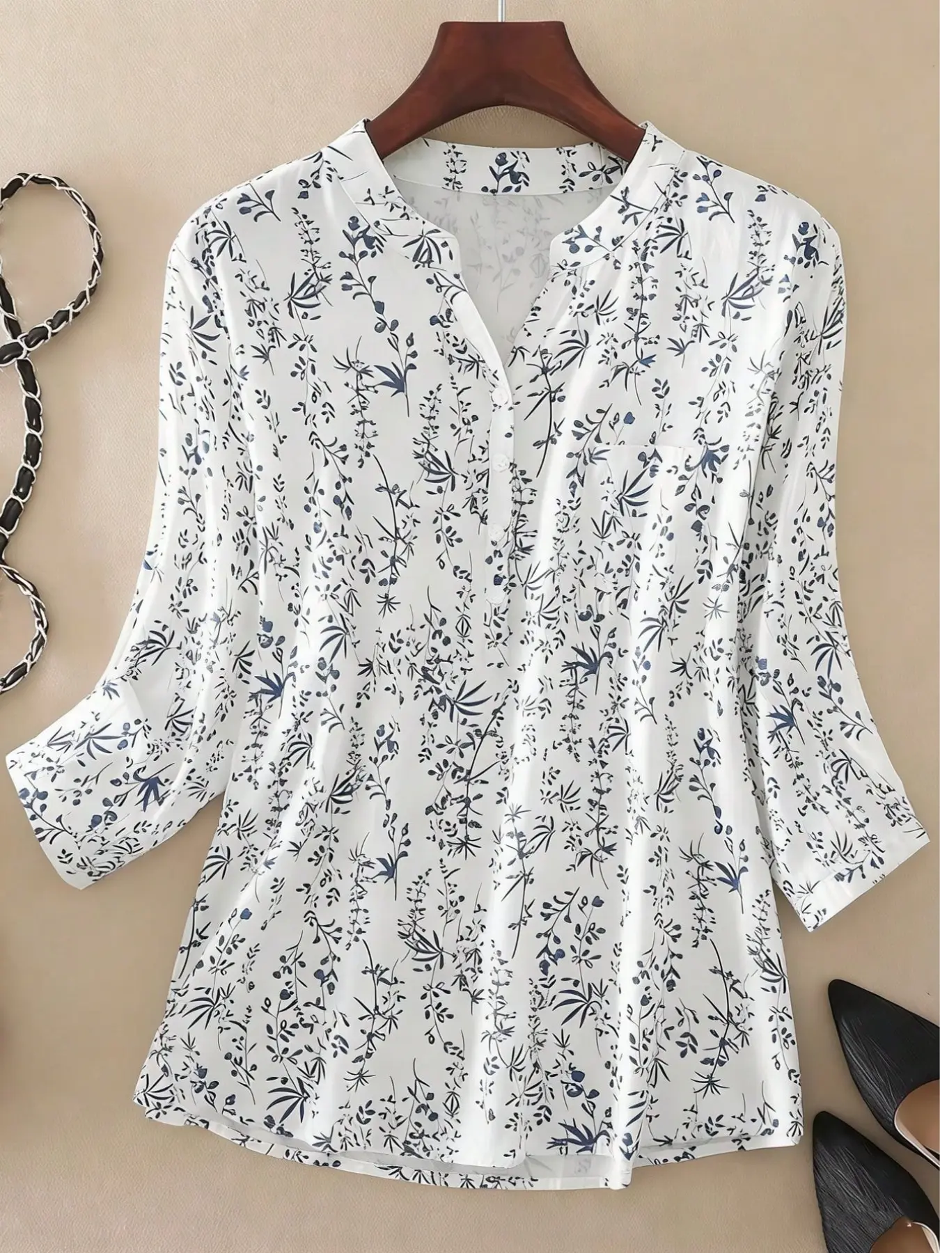 Women's Summer Print Top, Elegant Short Sleeve Blouse, Casual Versatile Chiffon Shirt, Fresh and Light Design, Boho Print Blouses