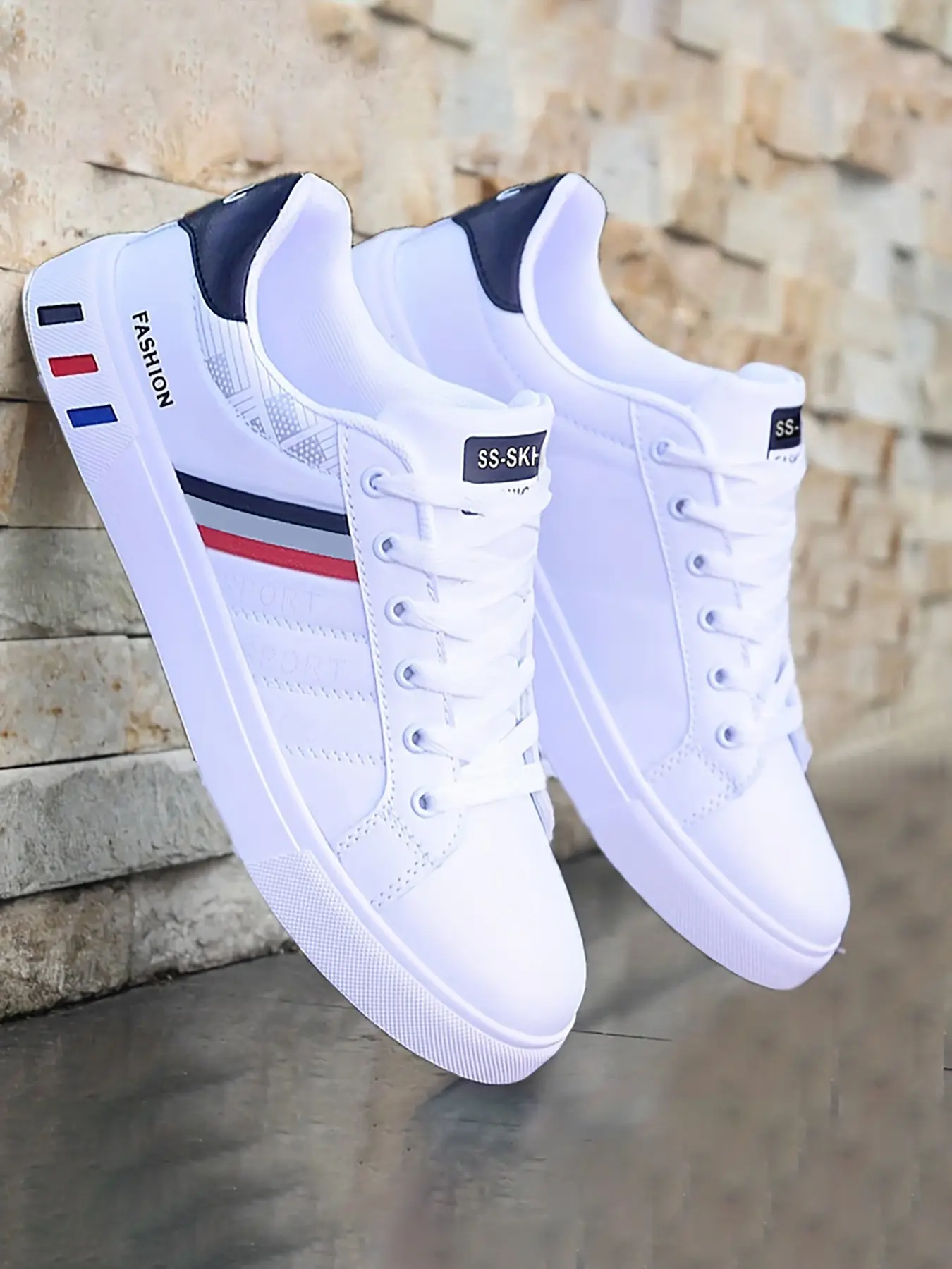 Men's Casual Striped Low Top Sneakers, Fashion Lace Up Trainers, PU Upper Material, PVC Sole, Less Than Ankle Height, Stylish and Comfortable Footwear