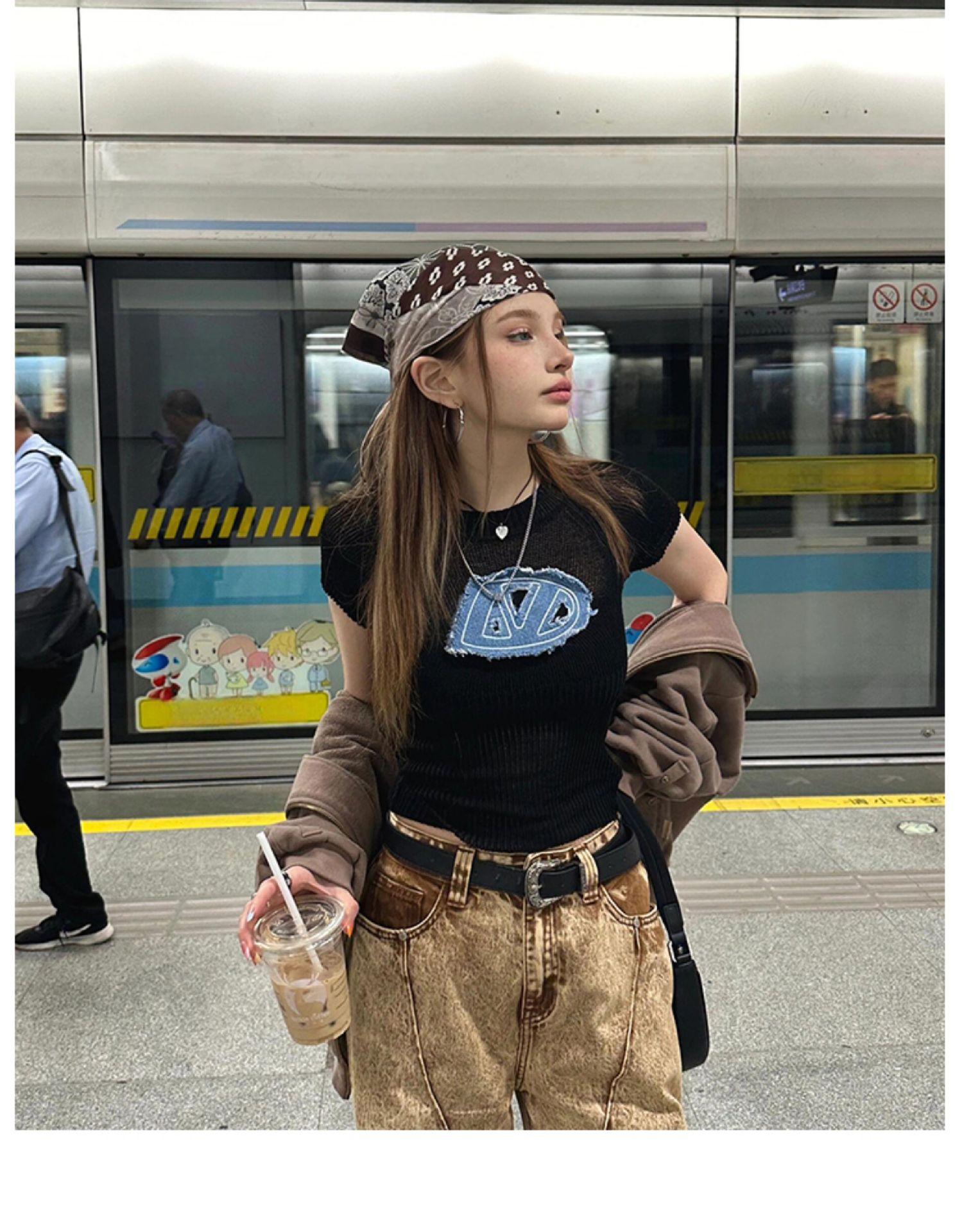 Vintage y2k millennial hottie headscarf female personality trend hip hop street dance square scarf popular accessories