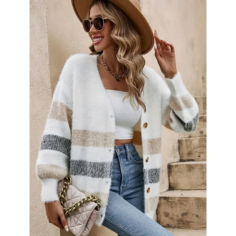 2026 French-style striped off-shoulder cardigan