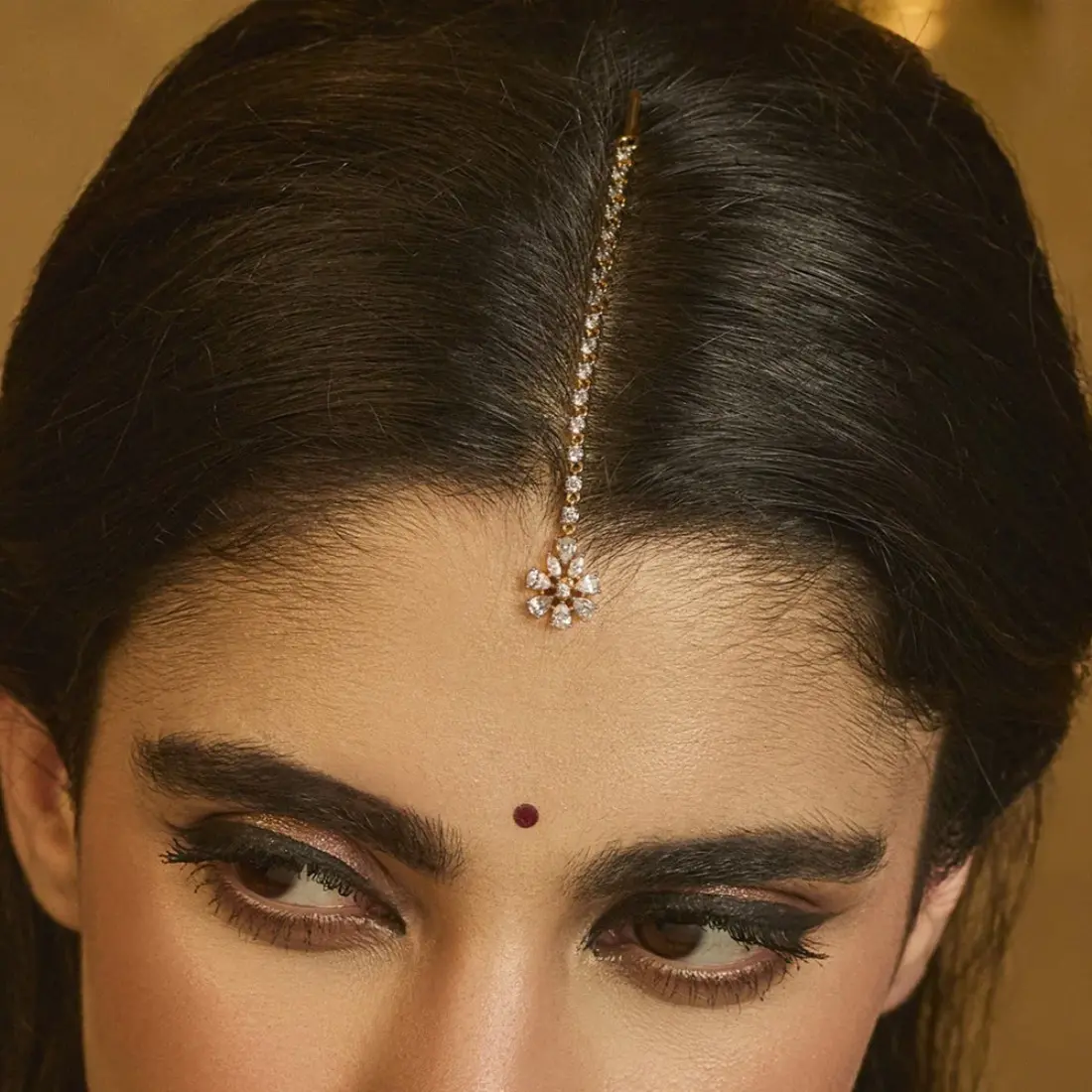 Boho Rhinestone Head Chain for Women, Elegant Stainless Steel Forehead Jewelry with Flower Pendant for Wedding, Party & Festival Events, Glamorous, Ethnic, Accessories For Women, Sparkly, Cowhide, Female, Metal, Cultural Events