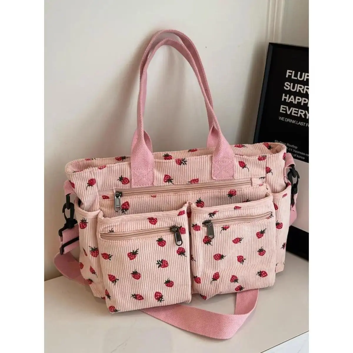 Women's Aesthetic Strawberry All Over Print Canvas Tote Bag, Large Capacity Shoulder Bag for Beach, Shopping & Everyday Use, Beach Purse, Casual Handbags, Tote Bags