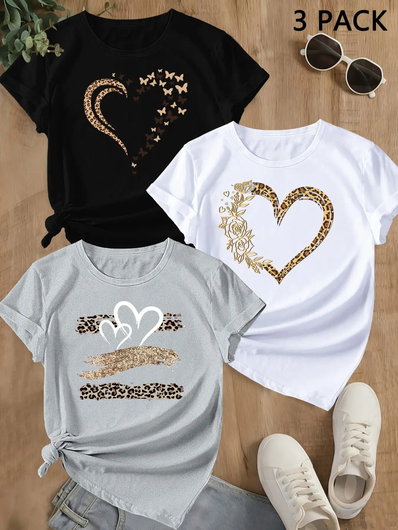 Summer Trendy Short Sleeve, Sporty Heart Print, Women's Casual Loose-Fit Round Neck T-Shirt, Comfortable Lightweight Summer Top, Perfect for Outdoor Activities