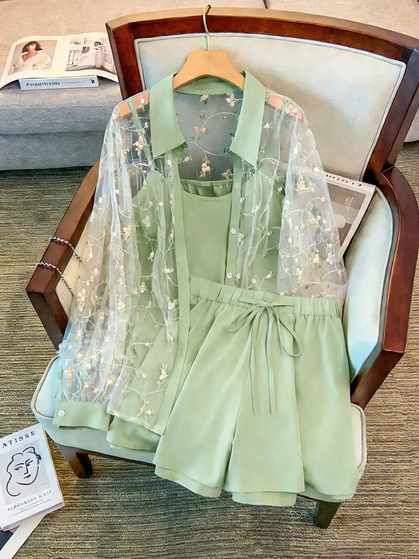 Women's Summer 3-Piece Matching Set, Floral Embroidery Sheer Blouse & Cami Top & Shorts, Casual Fitted Outfit for Vacation, Commute & Daily Wear Shorts Sets