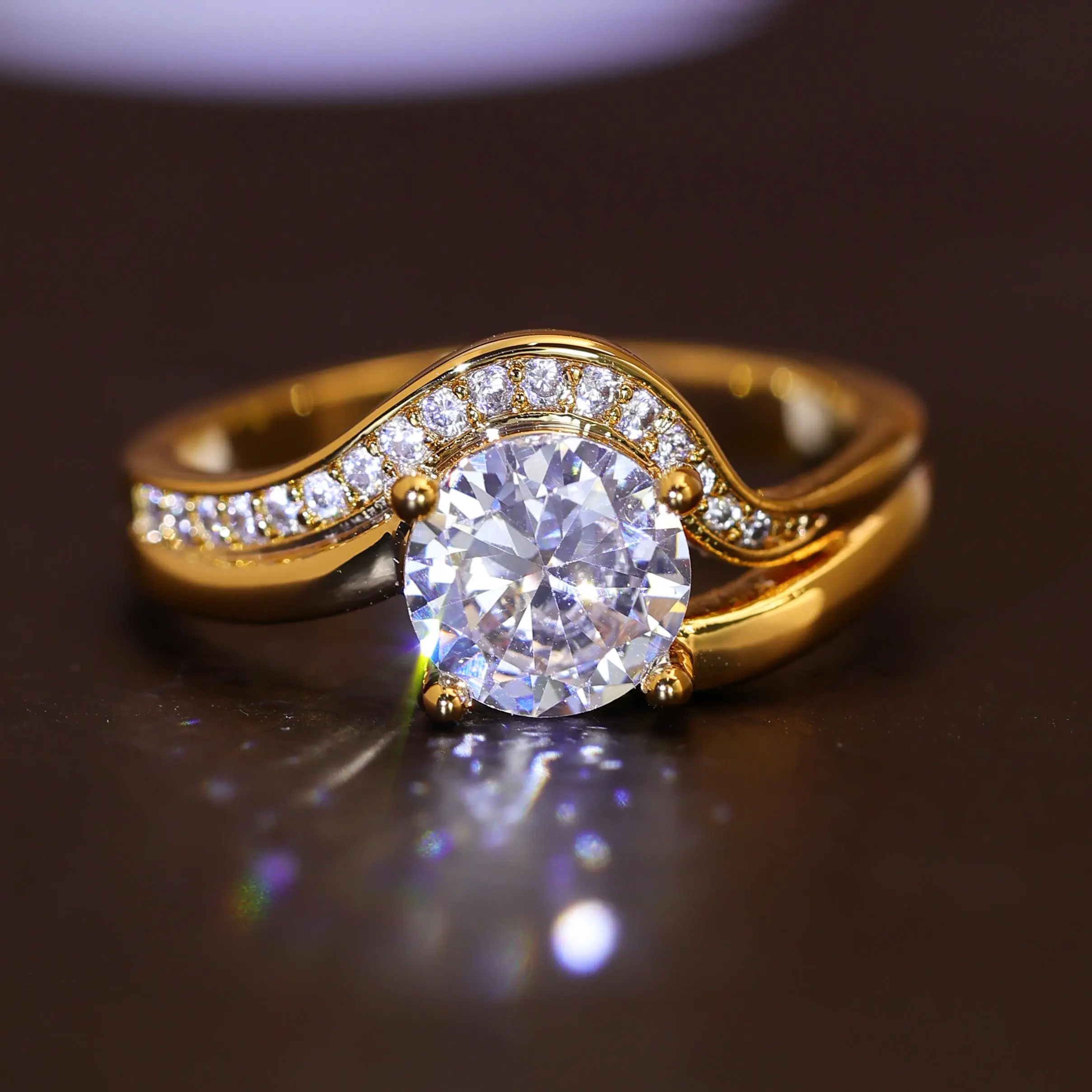 Luxury Solitaire Stone Jewelry Ring - Unisex Gold-Tone Coated Twisted Band Plain Costume Ring Stack with Sleek Details, for Casual Daily Wear & Anniversary Gifting, Jewelry Rings, Gold Rings