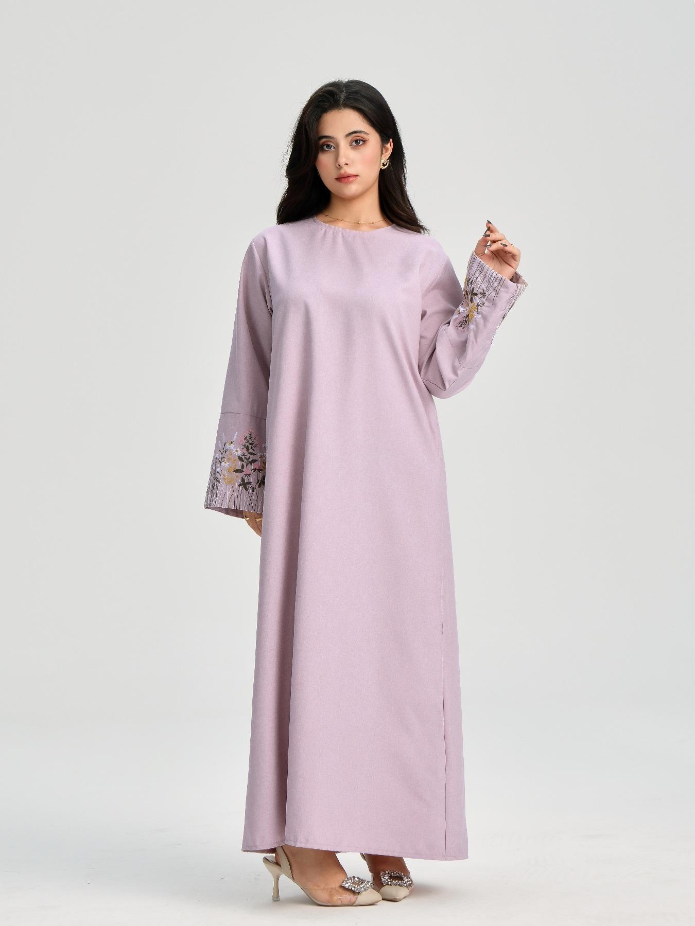 Women's Floral Embroidery Long Sleeve Dress, Modest Casual Round Neck Dress for Daily Wear, Ladies Islamic Clothing for All Seasons, Muslim Women Gowns, Modest Muslim Outfits, Modest Abaya Dress