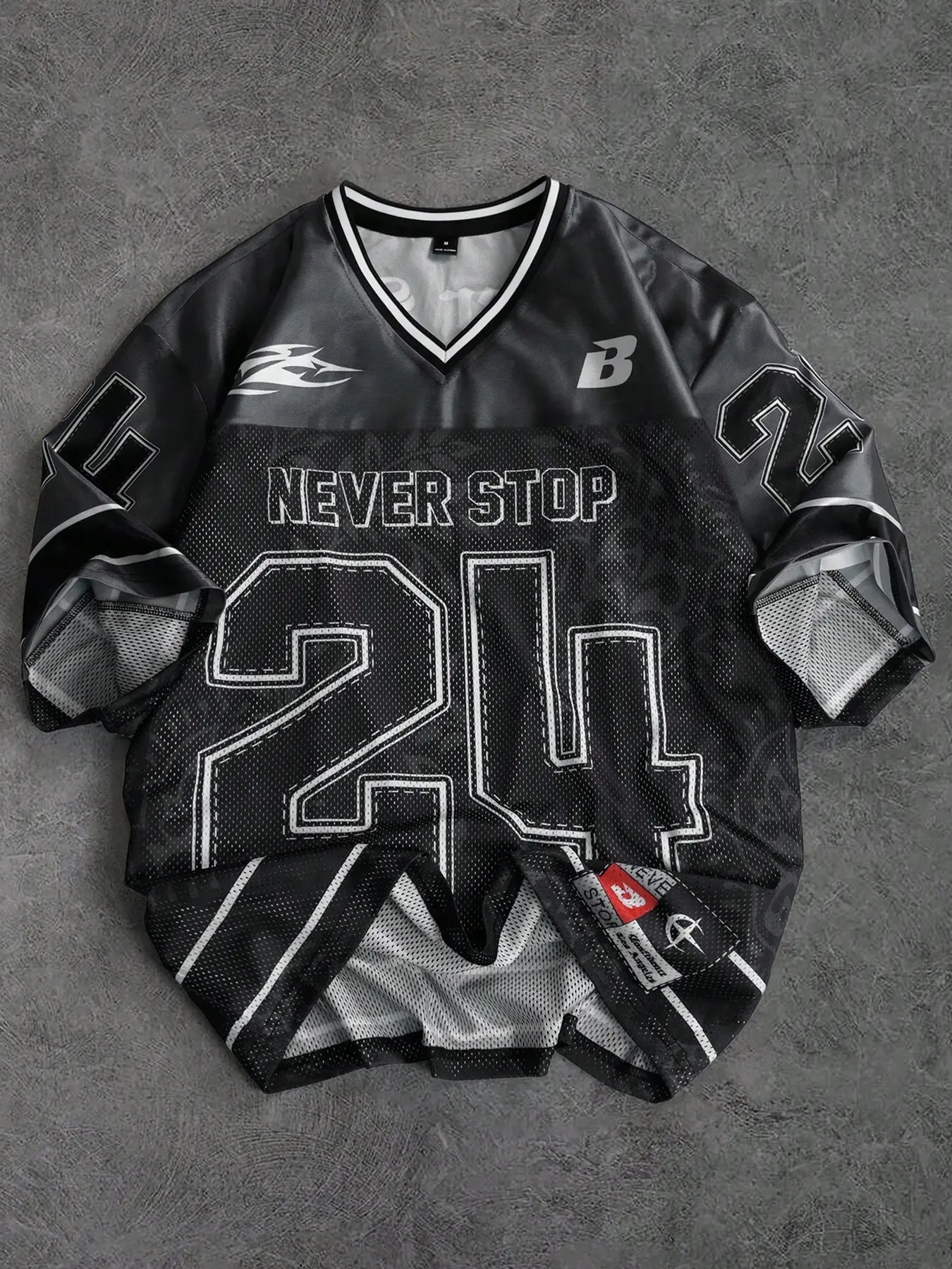 Oversized V-Neck Blockecore Football Jersey Soccer Jerseys for Men Women | Y2K Grunge Aesthetic Streetwear Mesh Short Sleeve Shirt | Retro Number 24 Graphic Print Loose Top for Casual Daily Outfit