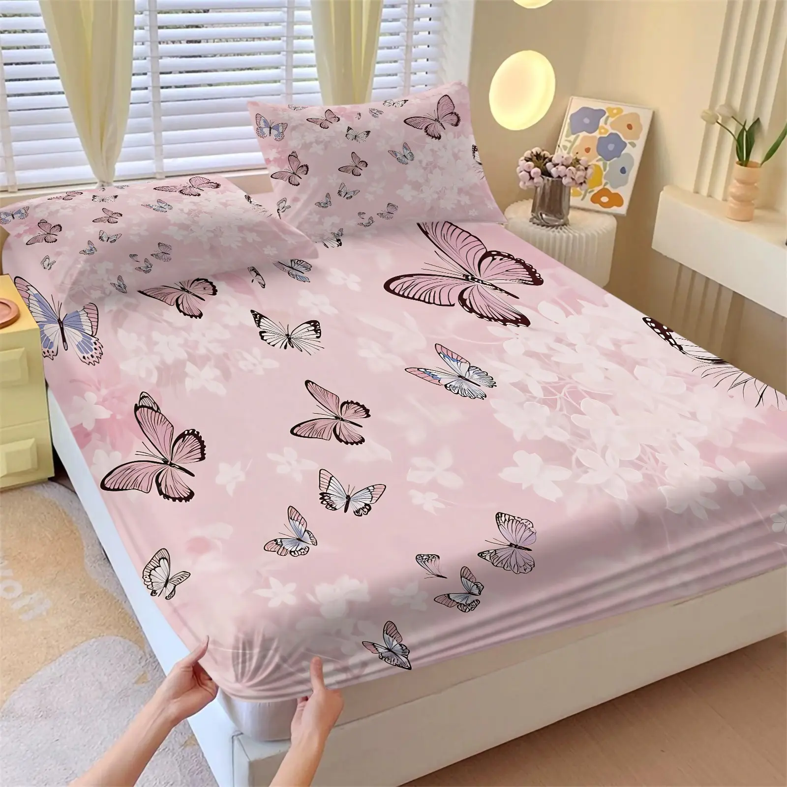 Dreamy Pink Butterfly Floral Fitted Sheet Set, 1 Fitted Sheet + 2 Pillowcases - 3 Piece Soft Breathable Deep Pocket Bedding, Cute Girly Style Floral Bedsheets for Bedroom Dorm Decor, Full Size Bedsheet Sets