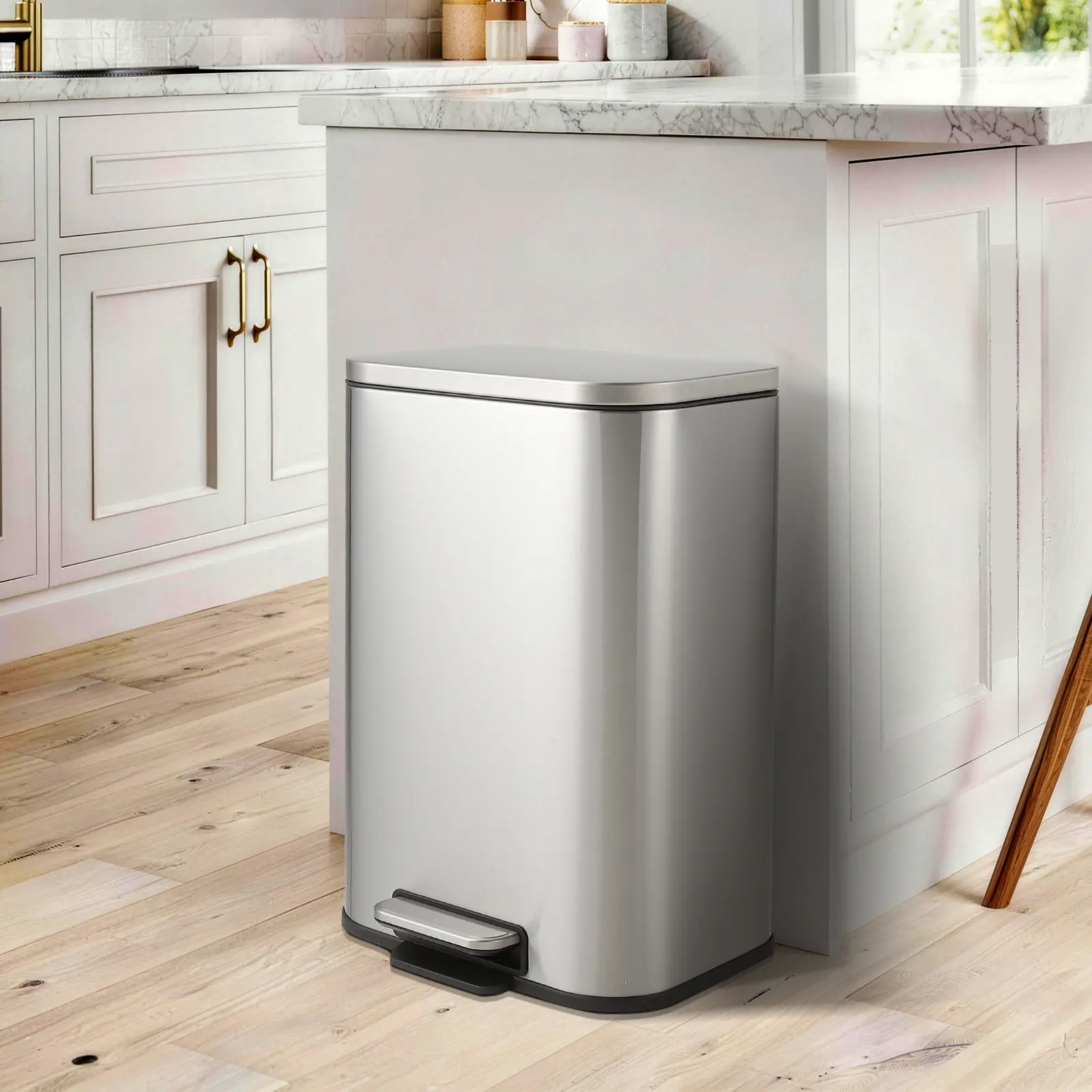50L Large Capacity Fingerprint-Proof Stainless Steel Step Trash Can, Equipped with Soft-Close Lid and Removable Inner Bucket for Home Indoor Use Garbage Bin Bathroom Trashcan With Lid