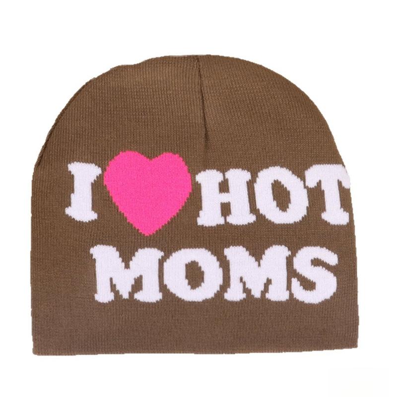 Beanie with letter jacquard pattern