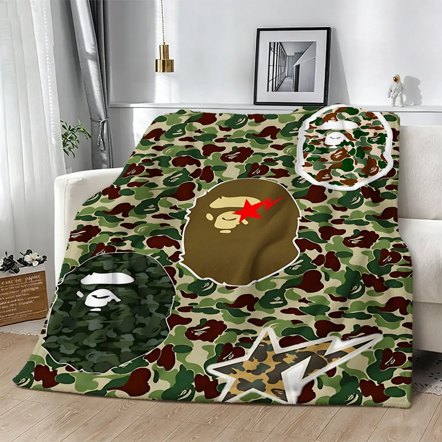 Camo Ape Head Pattern Throw Blanket, All Season Soft Warm Flannel Blanket, Ideal for Sofa Snuggling, Bedtime Lounging, Office Lunch Break Naps, Indoor Air Conditioning Use, Flannel Printed Blanket