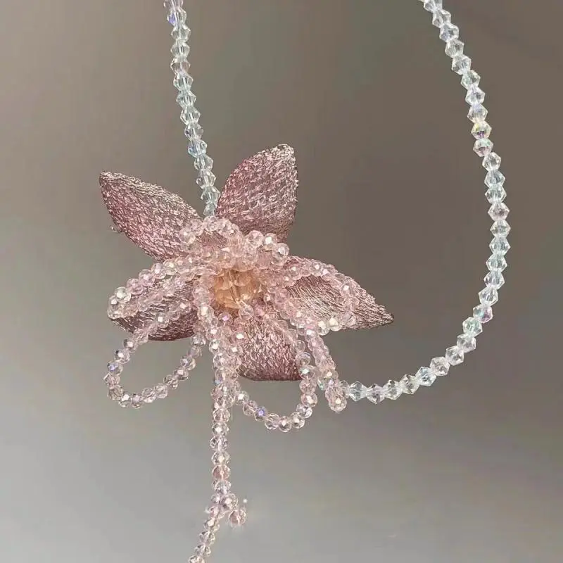 Dainty Pink Flower Necklace Elegant Crystal Beaded Chain Choker Necklace Wedding Jewelry Women Flower Sweater Chain