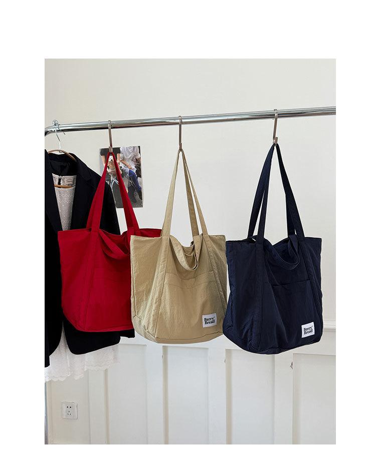 Textured Fashionable Tote Bag Casual and Lightweight Handle Bag Perfect for Shopping and Versatile Across The Shoulder Bag