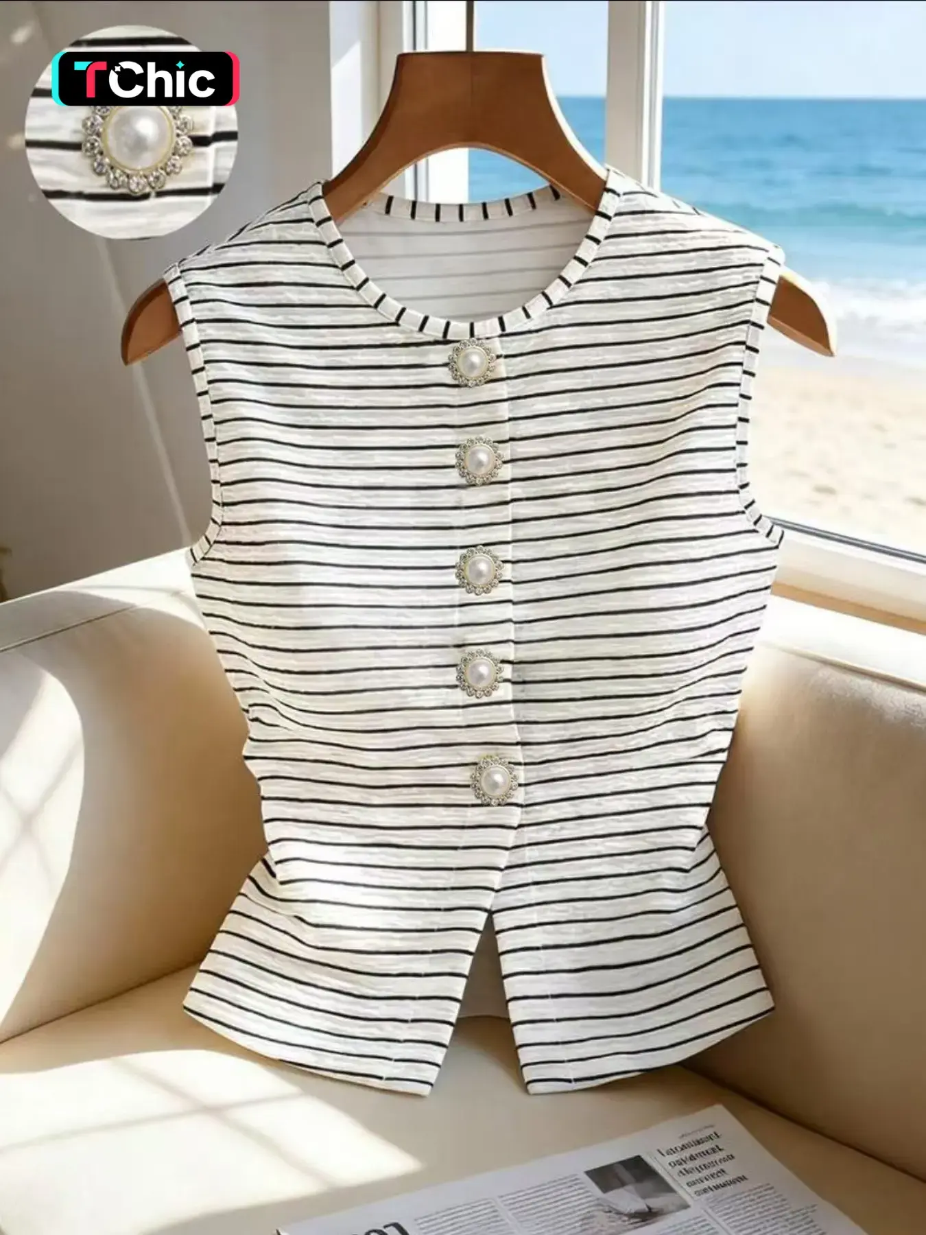 Round Neck Sleeveless Striped Gilet, Elegant Casual Style Top, Fitted Colorblock Design, Plain Surface, Unlined, No Collar, Summer Vests Striped Knit Vest