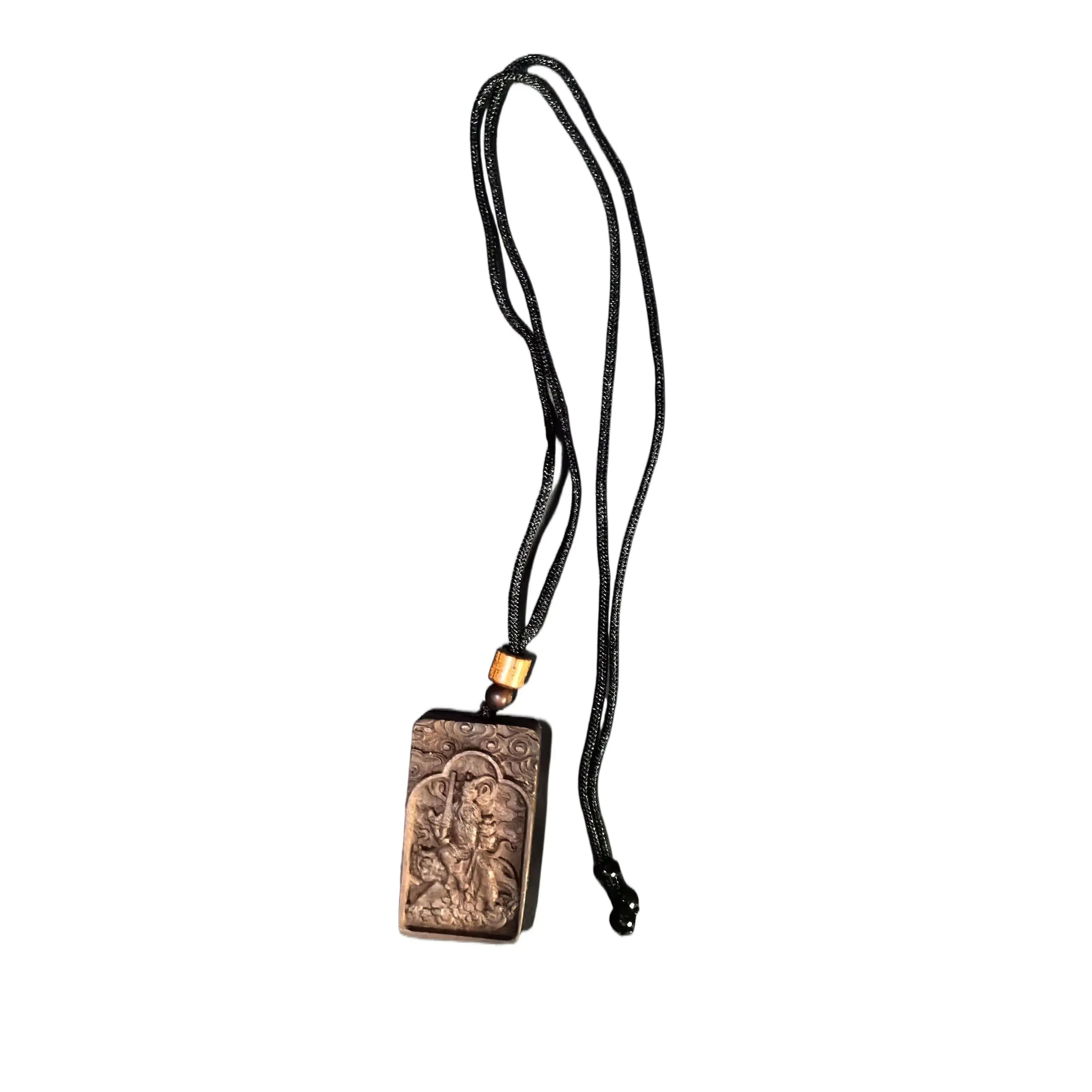 Eastern Echo Hand-Carved Heritage Amulet Pendant - Natural Wood Religious Collectible with Intangible Cultural Heritage Techniques, Mindfulness Energy Protection, Artistic Aesthetics, Subtle Fragrance Home Decor