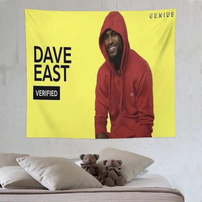 2D Flat, 2D Flat 1pc 2D Printed DAVE EAST VERIFIED Tapestry - Red Hoodie & Star Wall Decoration, Soft Lightweight Polyester, Bright Home Decoration for Bedroom, Living Room, Dorm, Dorm Room Accessory |   Contemporary Wall Art |   Sturdy Fabric