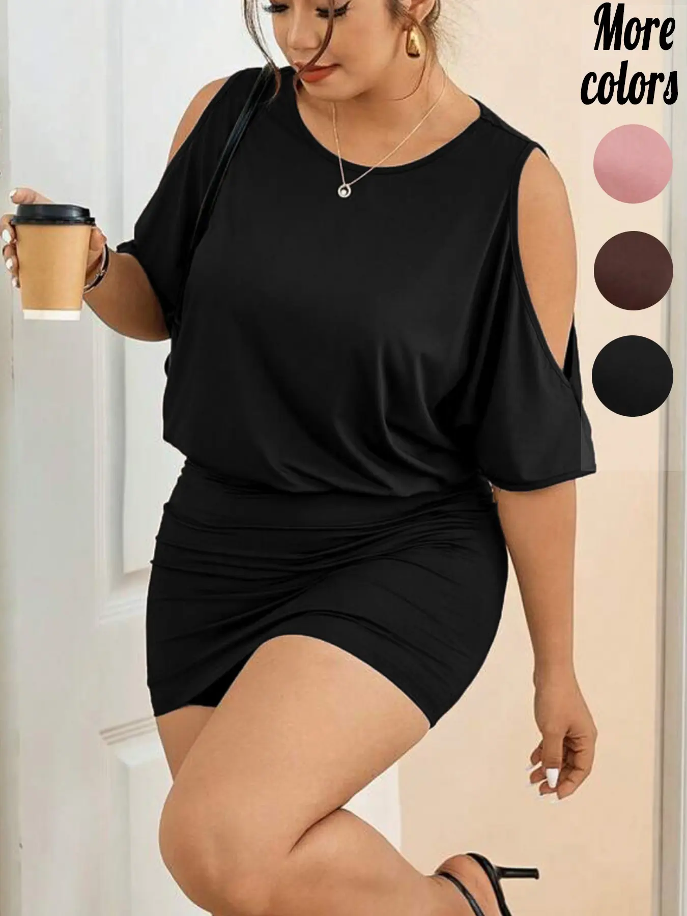 Plus-Size One-Piece Cold-Shoulder Cutout Short-Sleeve Ruched Bodycon Mini Dress, Casual Wear, Sexy Y2K Streetwear Chic Style in Soft Draped Fabric with Figure-Flattering High-Waist Ruched Skirt, Perfect for Curvy Women and Brunch Dates