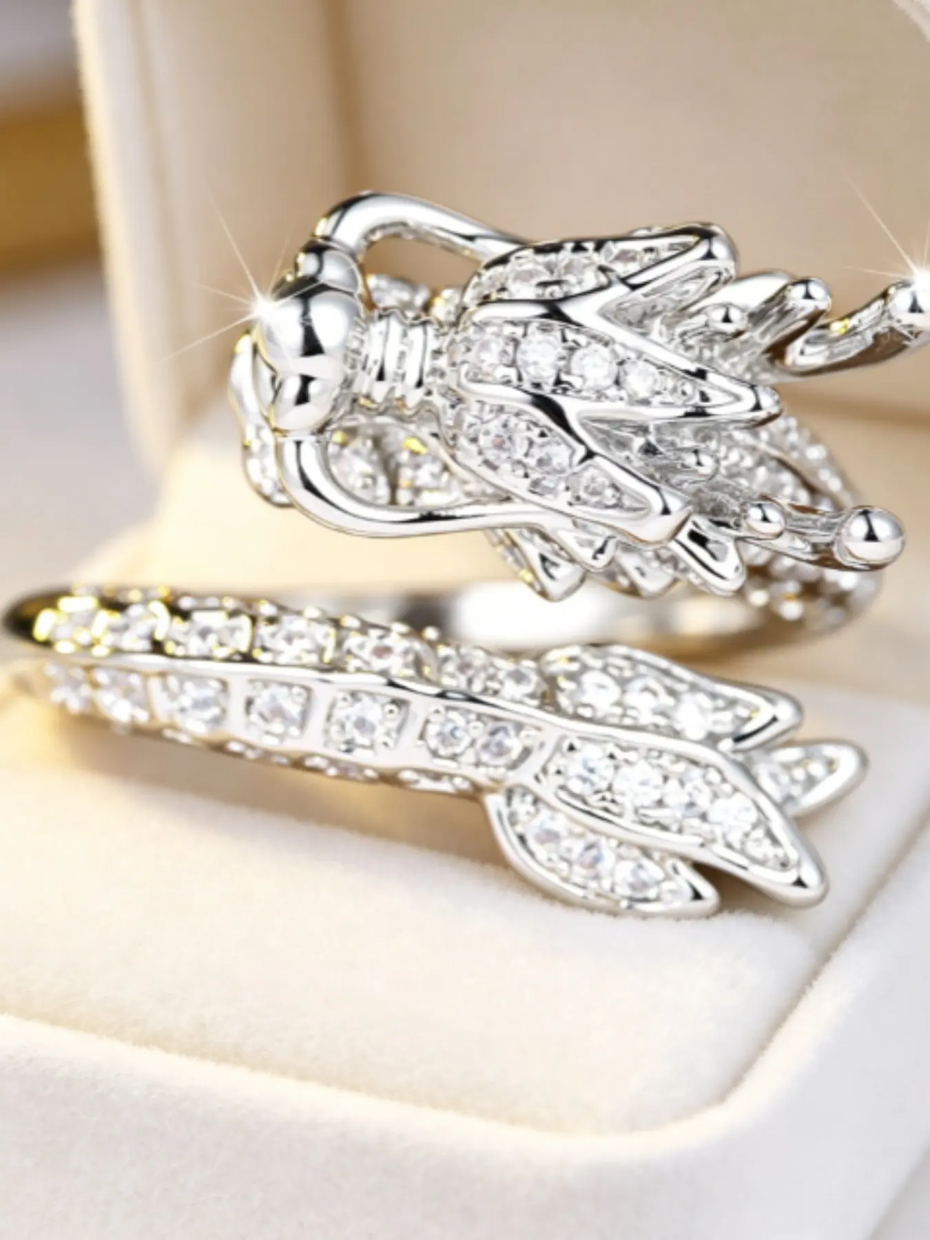 Large Dinosaur Open Adjustable Ring, Luxurious Punk Style, Men's Fashion Party Gift, High-Quality Elegant Jewelry