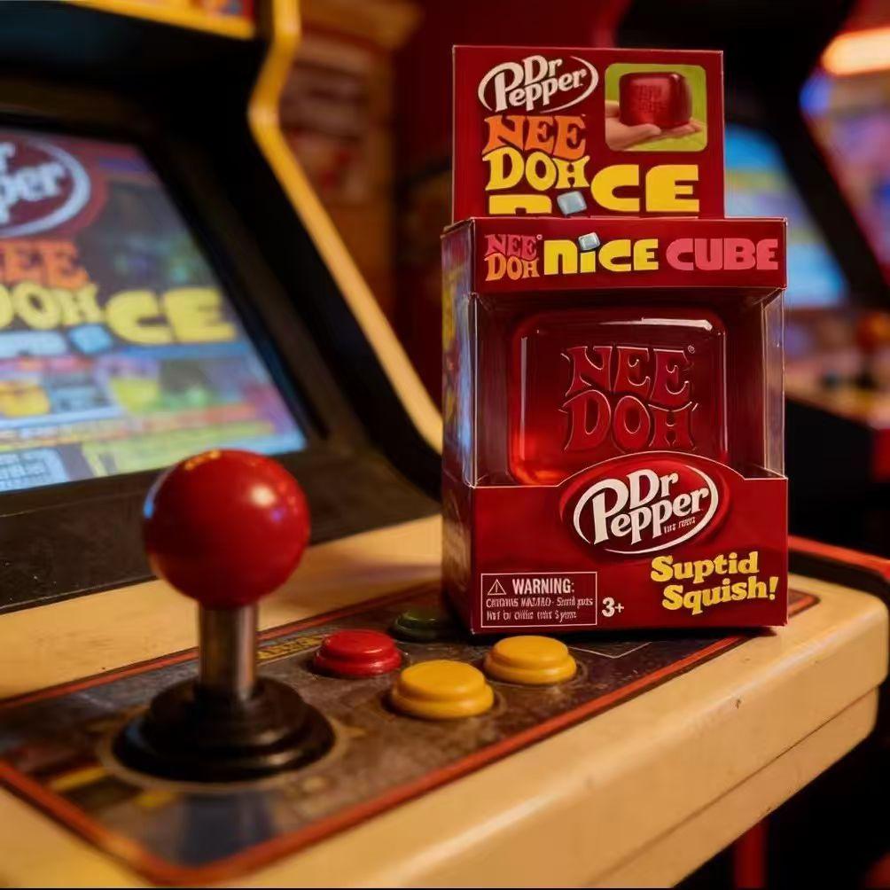 2026 Innovative Chocolate Sensory Toy Infinite Squeeze Design for Stress Relief All Ages