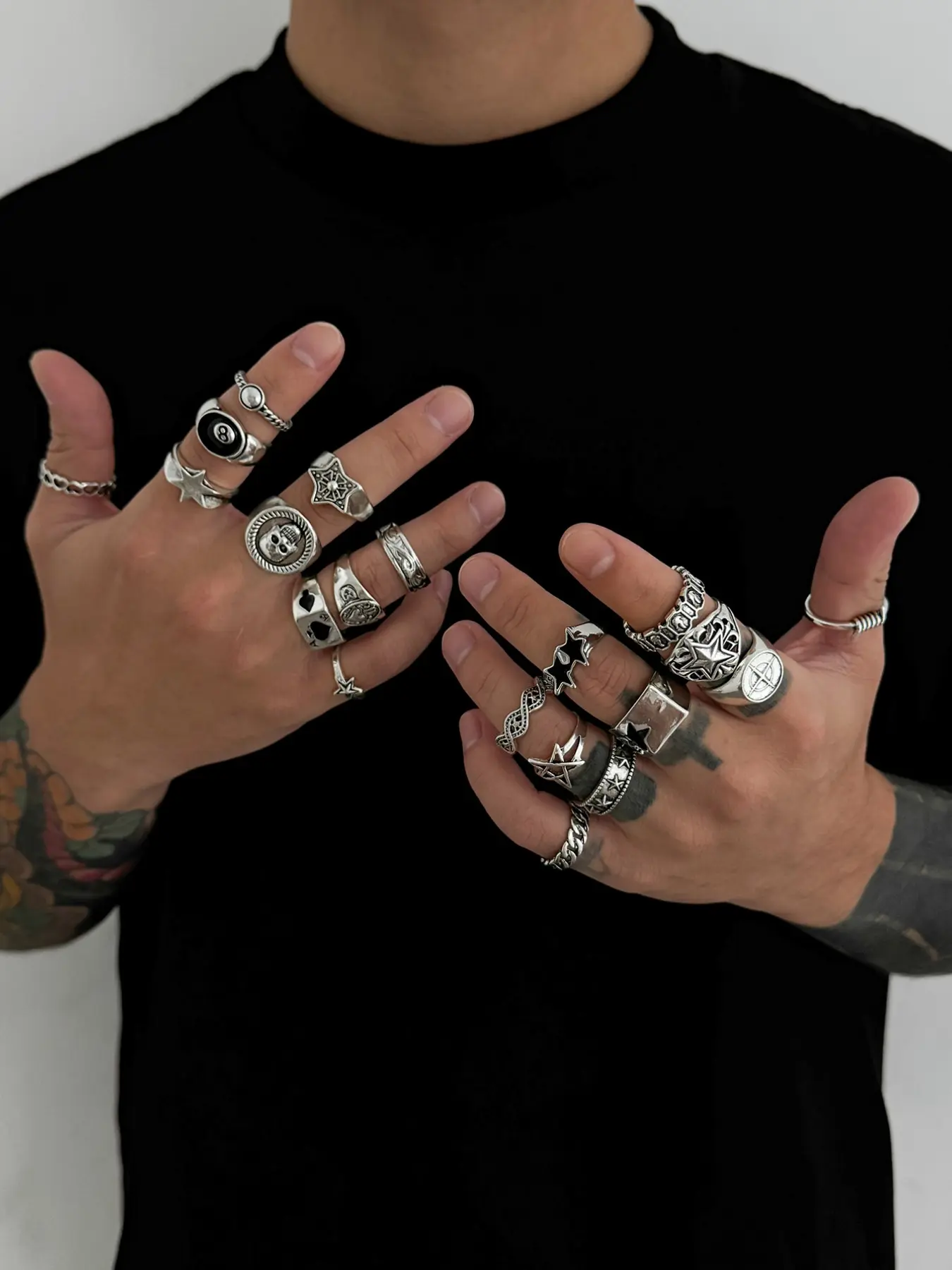 20 Pcs Punk Vintage Silver Color Rings Set, Star Skull Heart Engraved, Men's Stackable Ring Collection, All Seasons Jewelry, Dark Aesthetic Rings