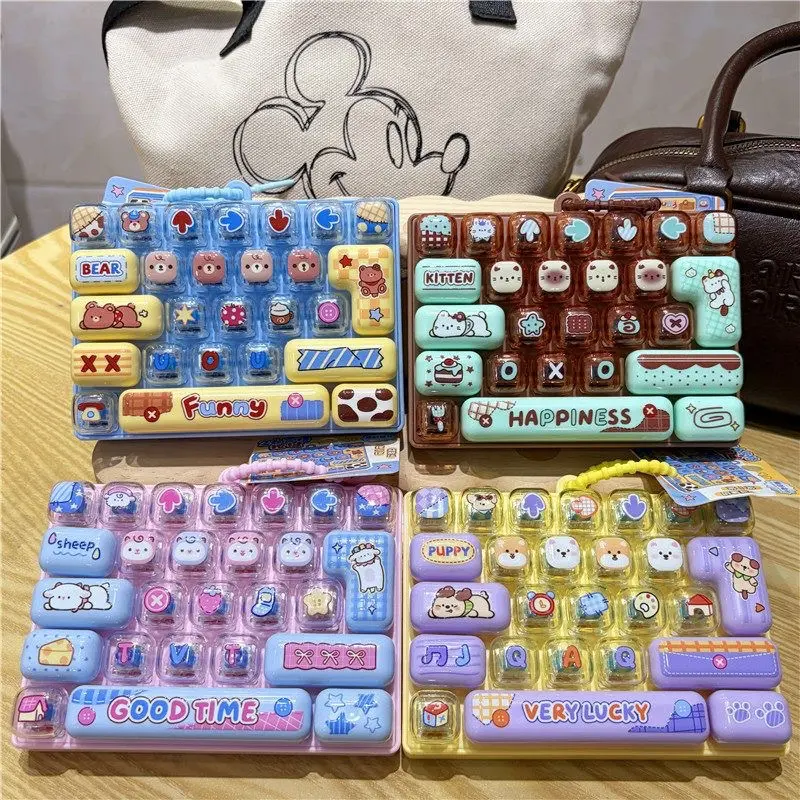 26-key finger keyboard keychain, Four-in-one pressure-relief keyboard keychain,mini press finger toy, mood adjustment toy, cute stress-relief pendant, suitable for children's party gifts