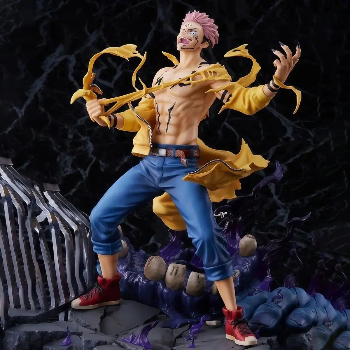 28cm (11.02in) Anime Ryomen Sukuna PVC Action Figure, Desktop Ornament, Collectible Model Toy for Anime Collectors