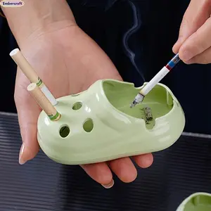 PP Plastic Hole-Shoe Shaped Ashtray, Minimalist Compact Decorative Table Accessory, Waterproof Durable Lightweight Home Decor Ornament, Ideal Home Supplies Gift
