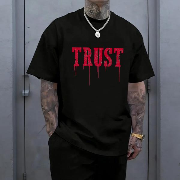 This men's tie-dye T-shirt features a vintage-style "bloodstain" pattern in red. With its loose, oversized fit and edgy urban street aesthetic-a key trend for 2026-it is the perfect choice for vintage-themed parties, street photography, and campus wear.