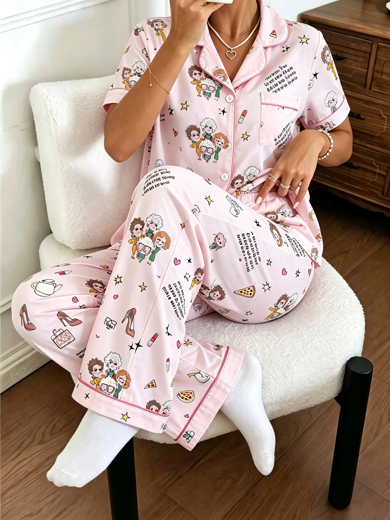 Women's Retro Cartoon Print Pajama Set, Casual Fitted Sleepwear, Short Sleeve Top & Elastic Waist Pants, All Seasons Home Wear