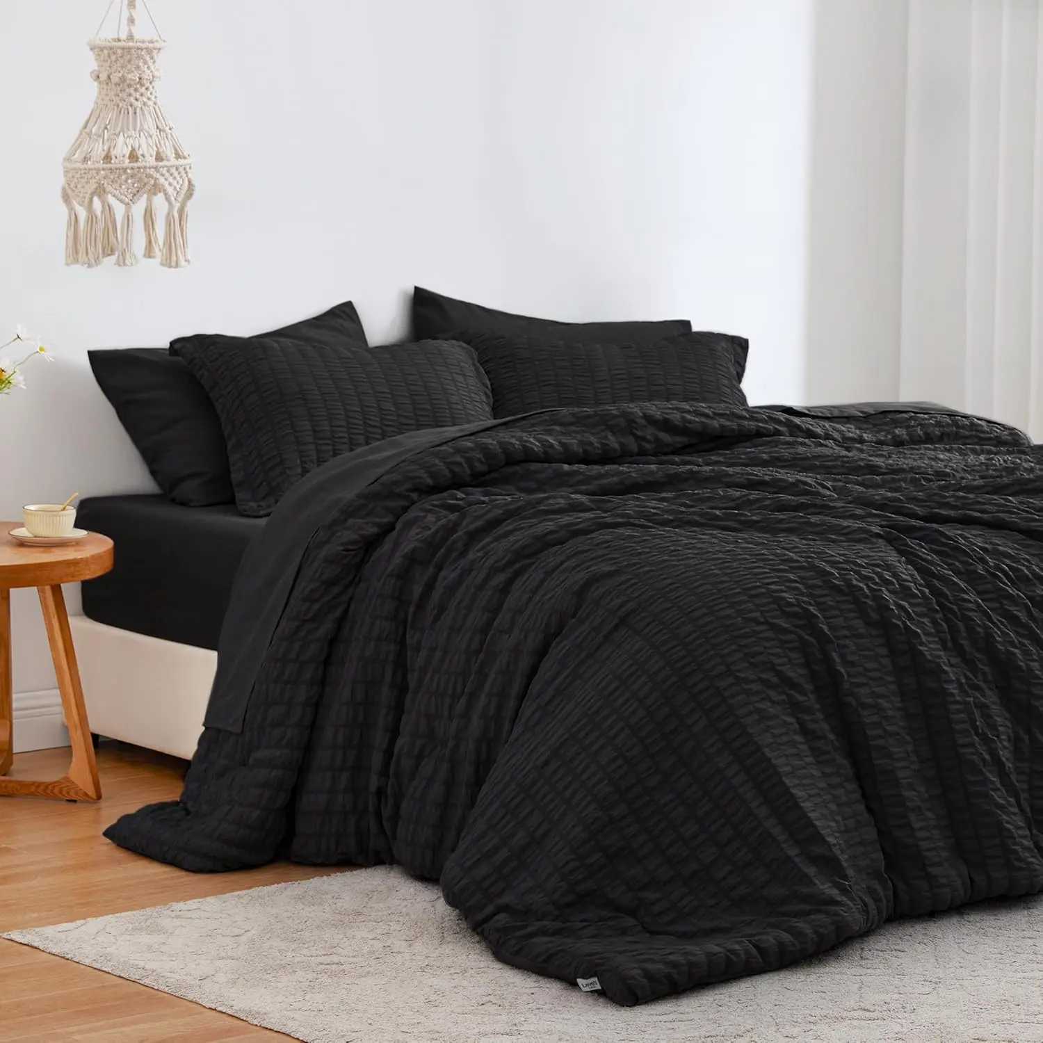 Seersucker Black Queen Comforter Set,  All Season Lightweight Bed in a Bag Bedding Set with Comforter, Flat Sheet, Fitted Sheet, Pillowcases and Shams