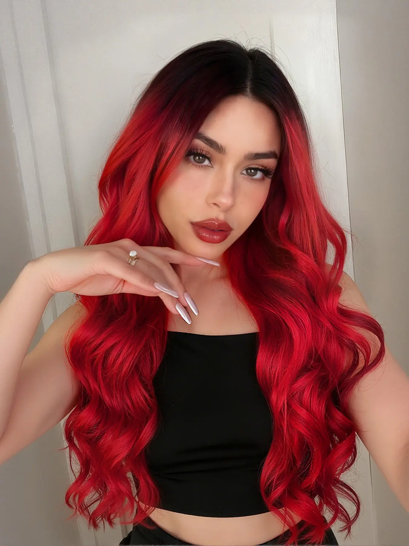 26 Inch Red Synthetic Fiber Wigs Long Wavy Wig Ombre Red Colorful Wigs Middle Part Curly Waves Heat Resistant Synthetic Hair Wig For cosplay, daily, party, etc