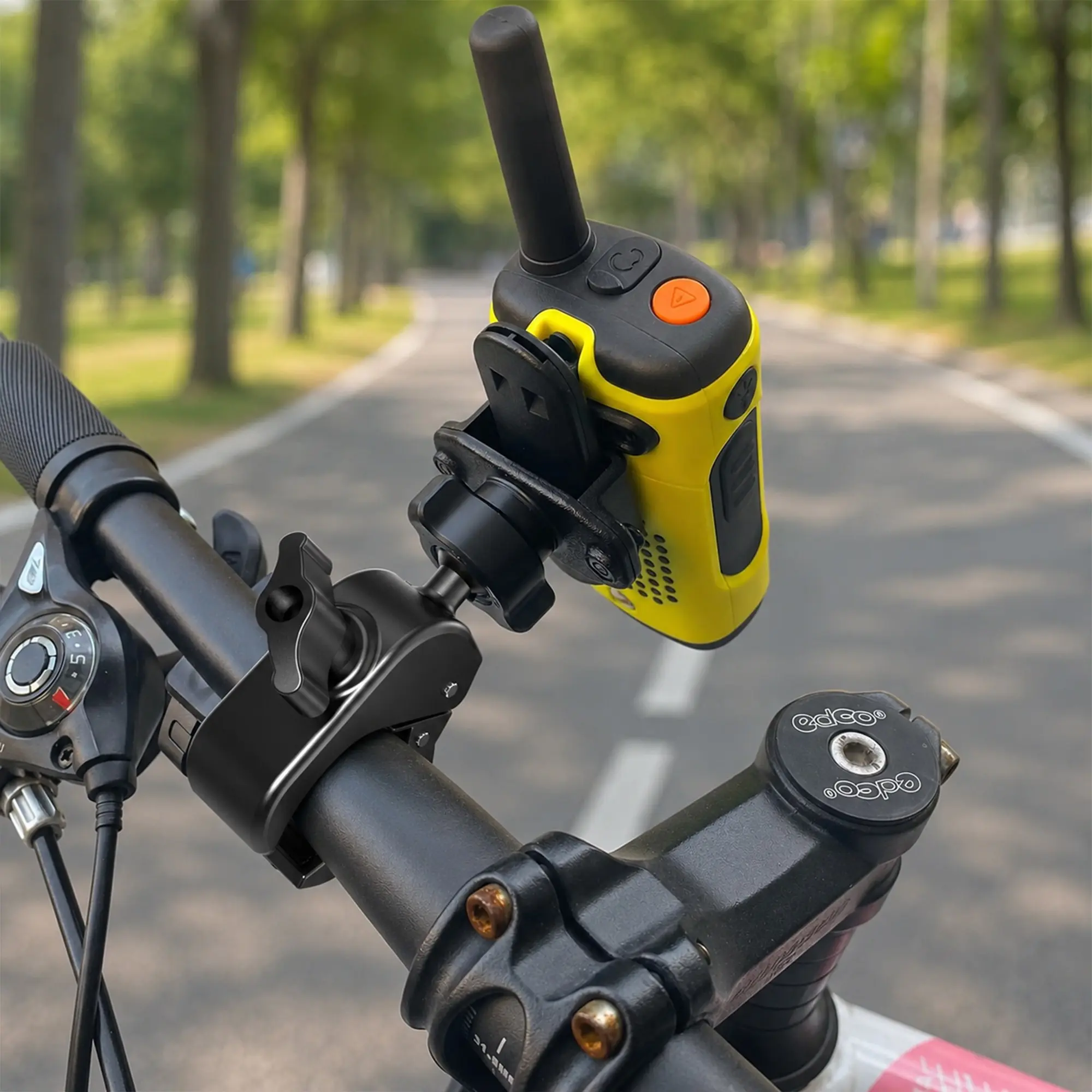 Universal Car Motorcycle Handheld Radio Mount Bracket, Adjustable Size, Tool-Free Quick Install, Compatible with Motorola, Kenwood, Icom, Yaesu, Tyt, Baofeng