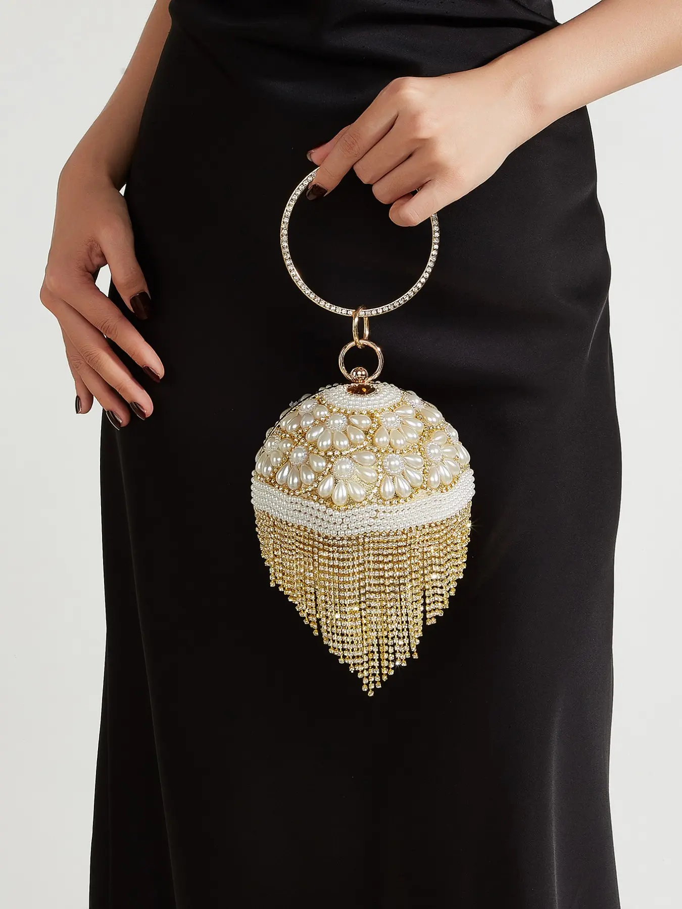 Sparkly Pearl Beaded Round Clutch Bag, Glittery Clutch Bag, Evening Clutch Purse, Rhinestone Fringe Tassel Purse with Bracelet Handle, Elegant Wristlet Crossbody Handbag for Wedding Prom Part