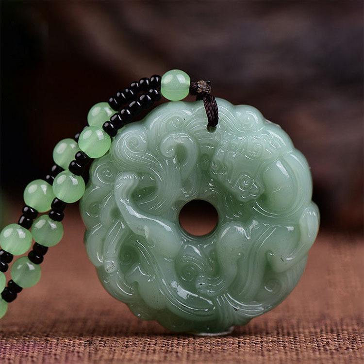 Green Jade Hand-Carved Pixiu Dragon Pendant Necklace Unisex Lucky Jewelry Wealth Attraction Protection Auspicious Amulet Christmas Birthday Gift