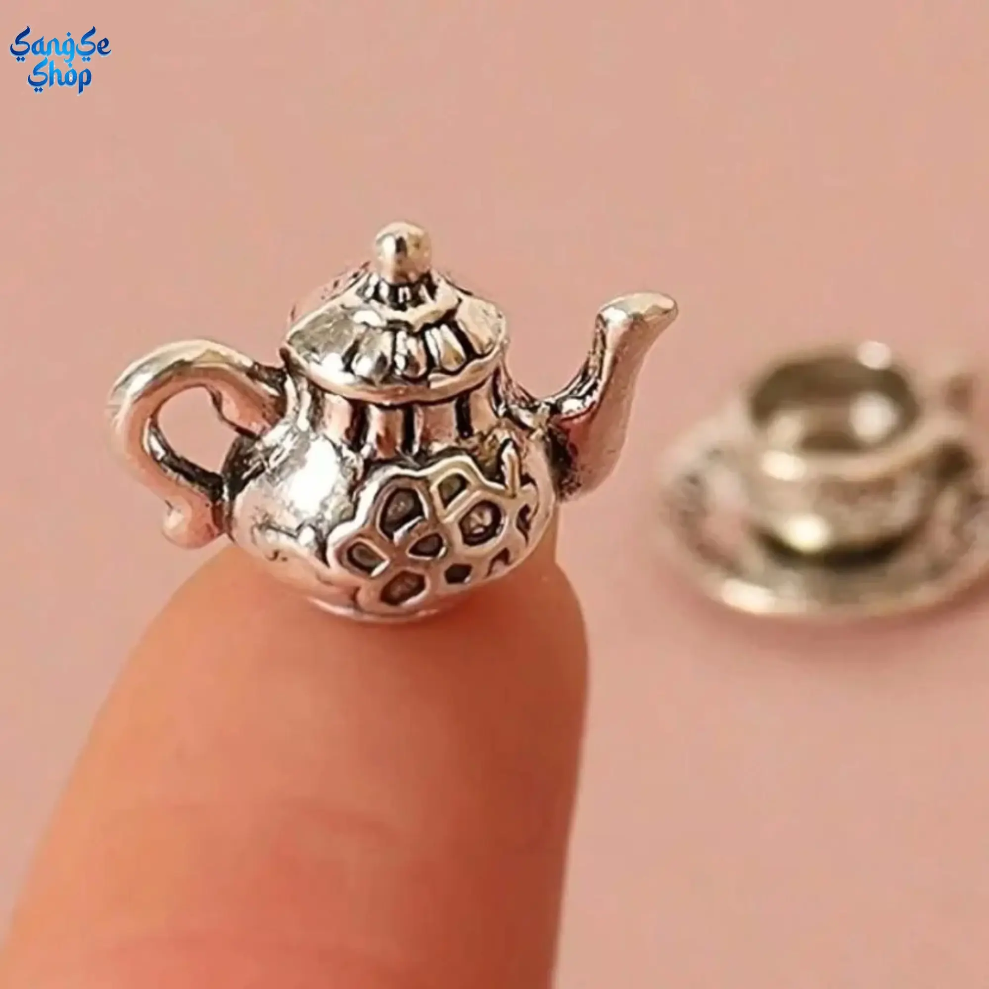 Mini Vintage Tea Set for Dollhouse, Miniature Teacup & Teapot Decor, Tiny Kitchen Accessories, Fairy Garden & Desktop Display, Aesthetic Photography Prop, Collectible Gift for Tea Lovers, DIY Mini Scene Decor