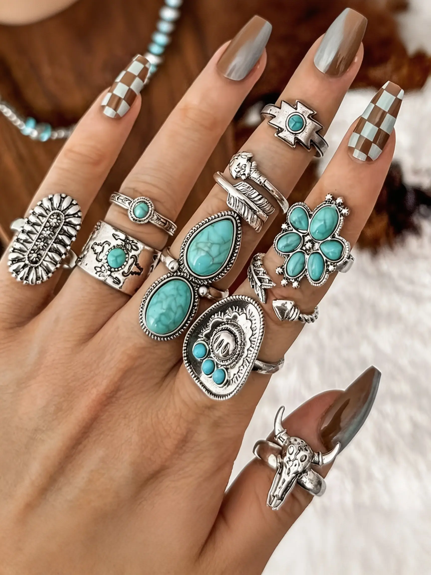 10-Piece Vintage Aesthetic Turquoise Imitation Ring Set for Women, Stackable Western Cowboy Fashion Jewelry, Perfect for Daily Wear and Gifts