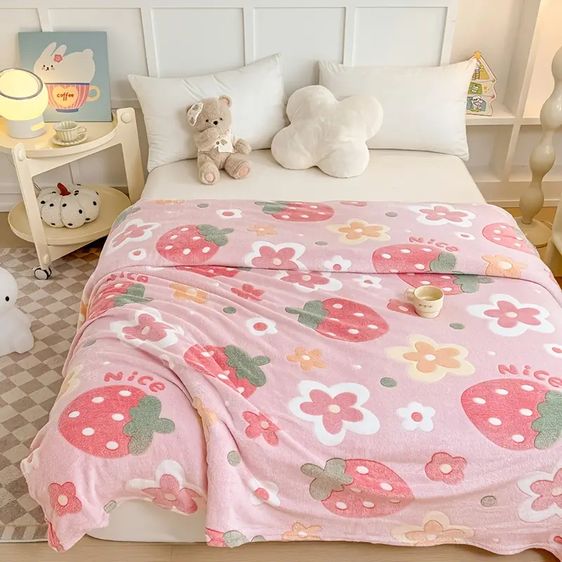 Cute Pink Strawberry Floral Print Soft Flannel Blanket Warm Throw Blanket, Decorative Couch Bedroom Nap Blanket, Giftable Plush Comfortable Home Blanket For All Seasons