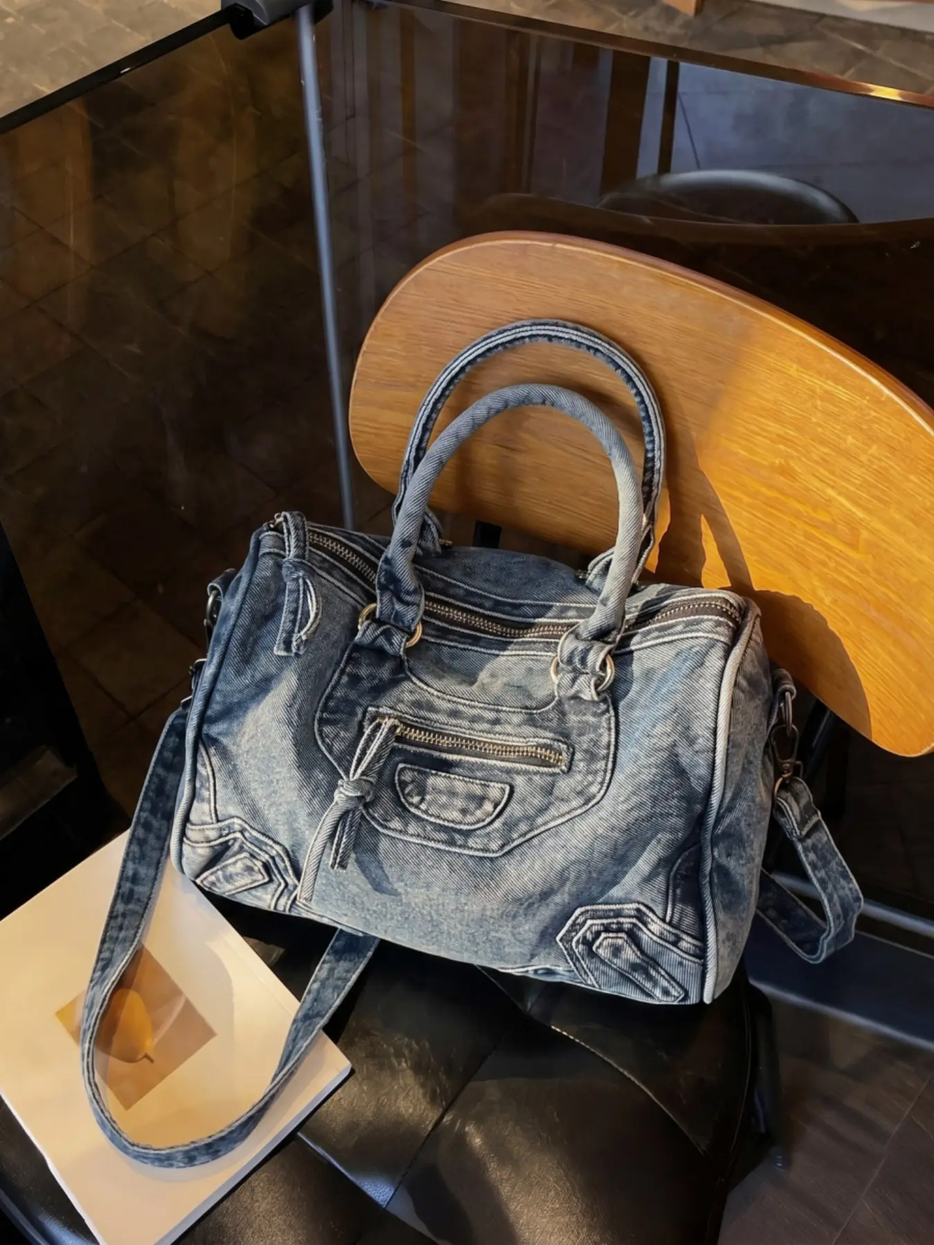 Fashion casual vintage denim handbag, multi-pocket storage adjustable shoulder strap crossbody bag, women's daily commute, shopping outdoor travel shoulder bag
