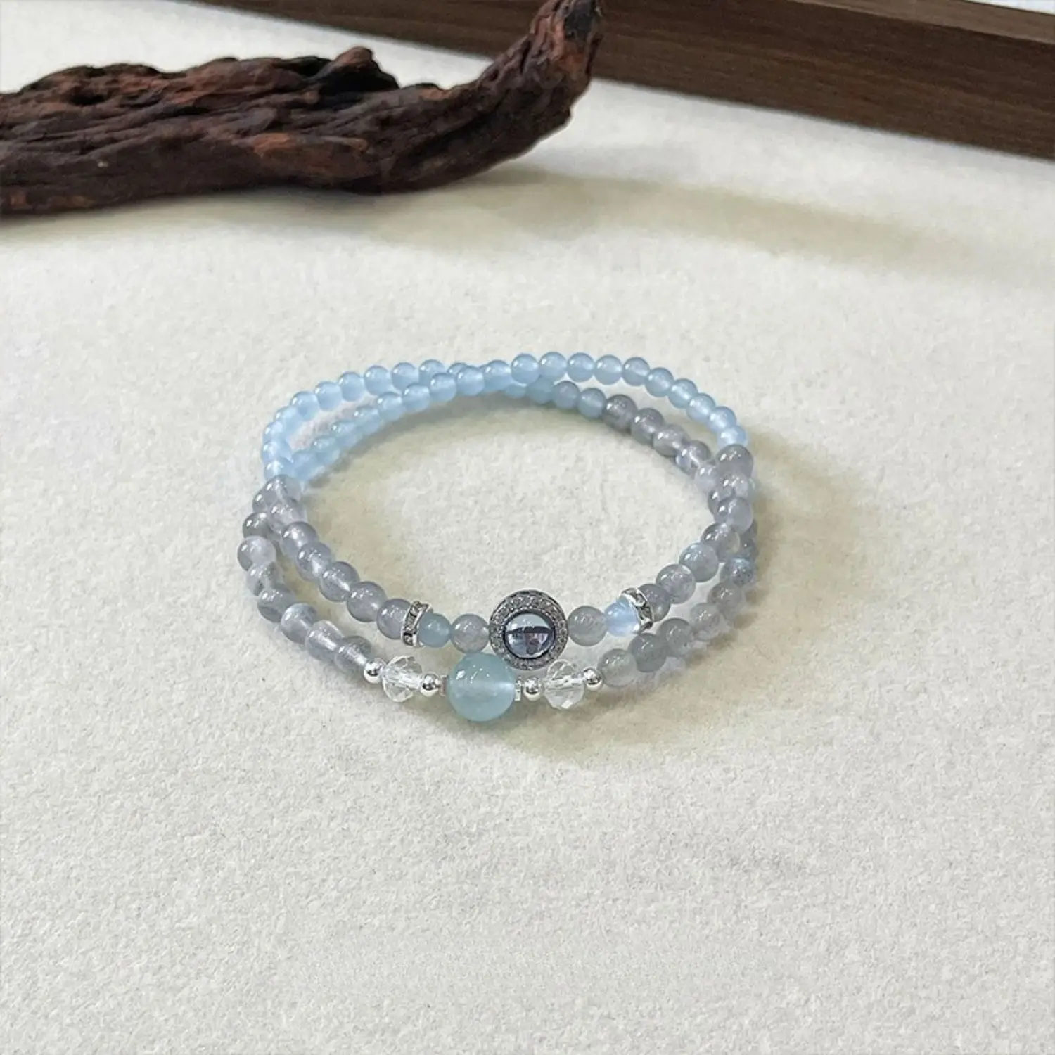 Elegant Double Circle Elastic Natural Crystal Bracelet, Mixed Round Transparent & Blue Beads, Paved Focal Bead, Dainty Look Daily Wear Hand Decor for Jewelry Lovers, Focal Beads