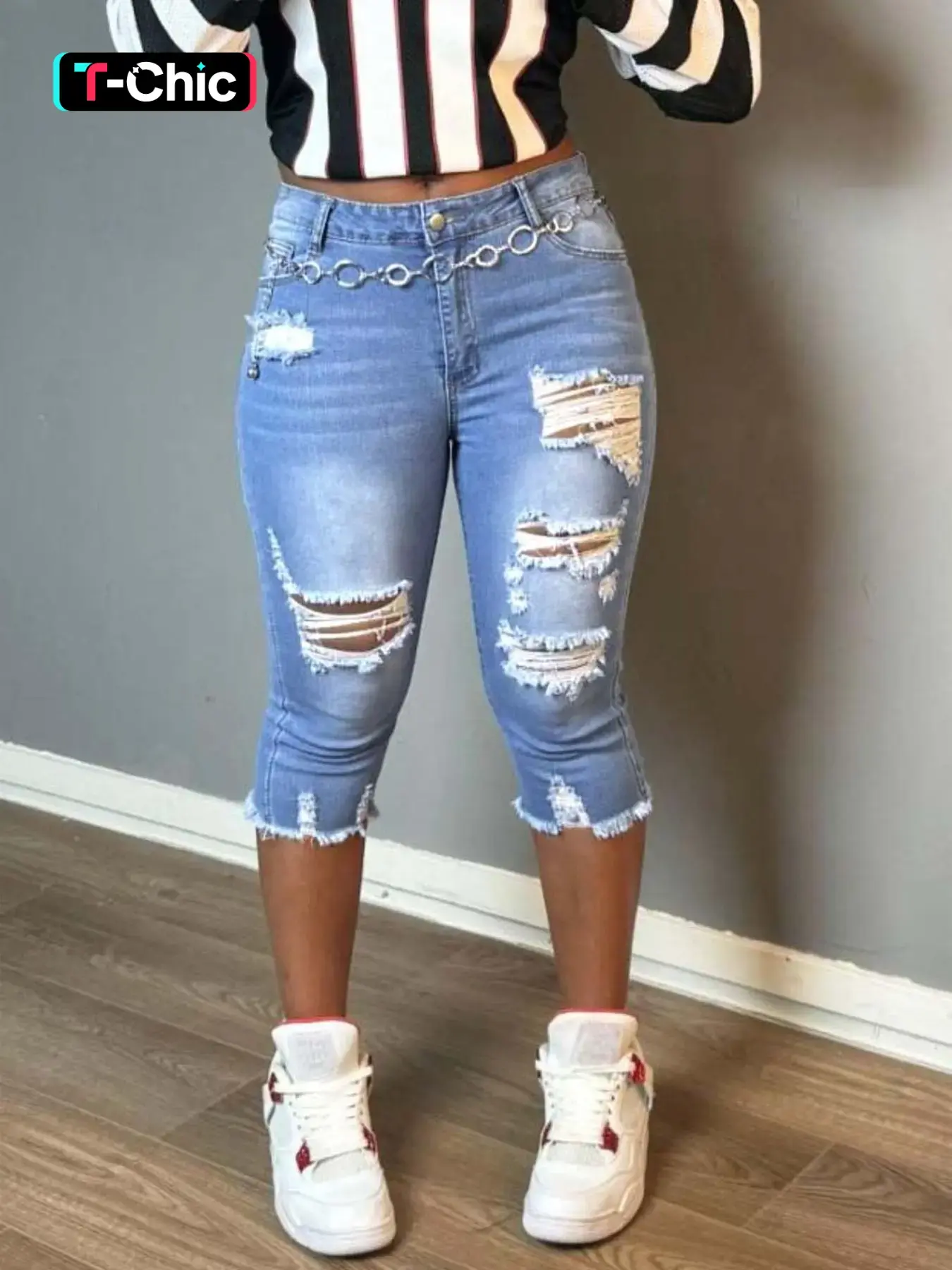 Women's Ripped Light Wash Denim Pocket Capri Cropped Pants, Slim Fit Stretch Stretchy Casual Jeans, Perfect for Daily Wear, Lightweight Comfortable Summer Essential