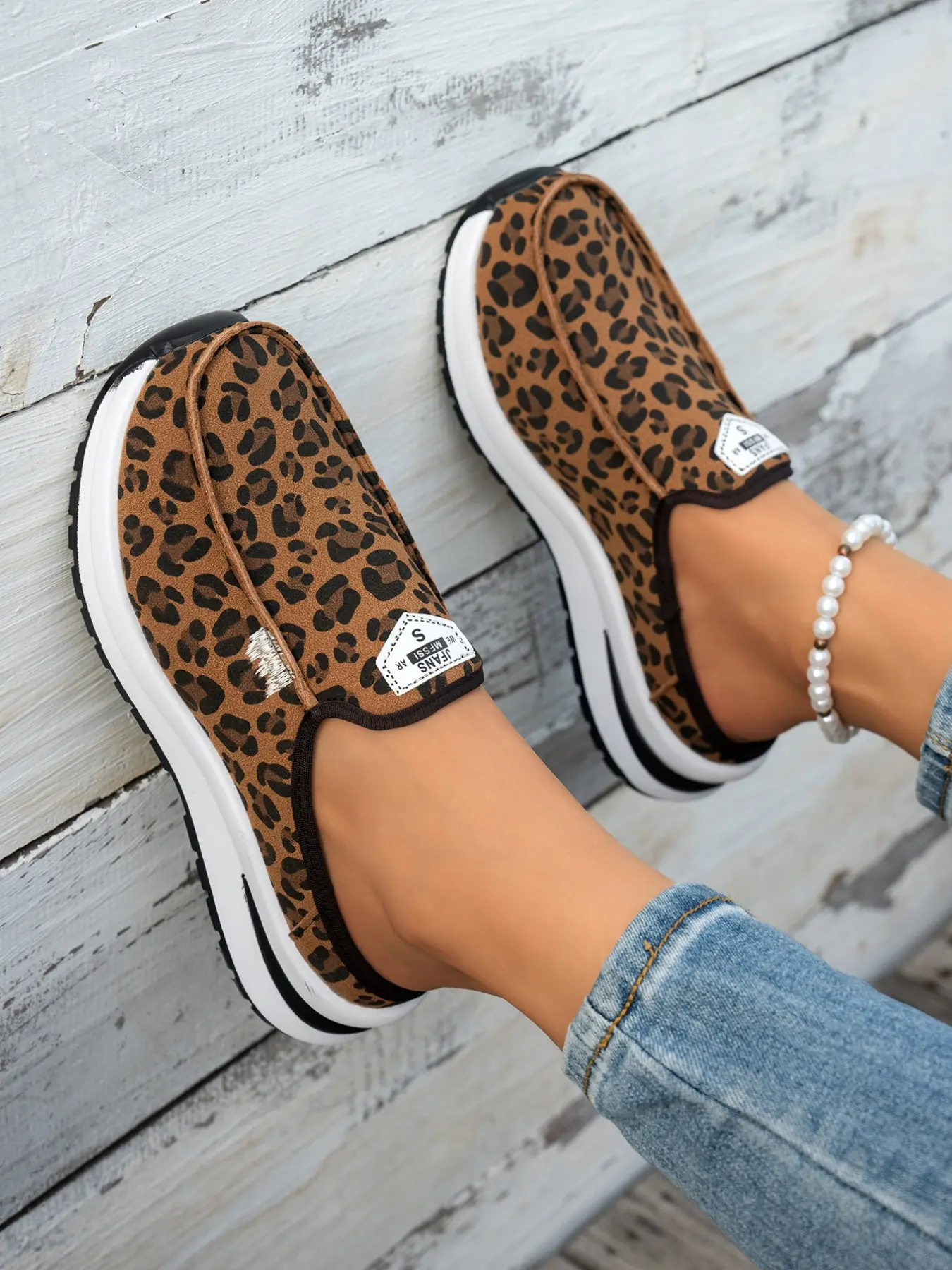 Women's Black White Checkerboard Slip-On Mule Sneakers, Plaid Fabric Upper Tag Decor Multi-Layer Striped Platform Sole Soft Lining Closed Toe Backless Street Casual Daily Vacation Footwear, Slip On Shoes