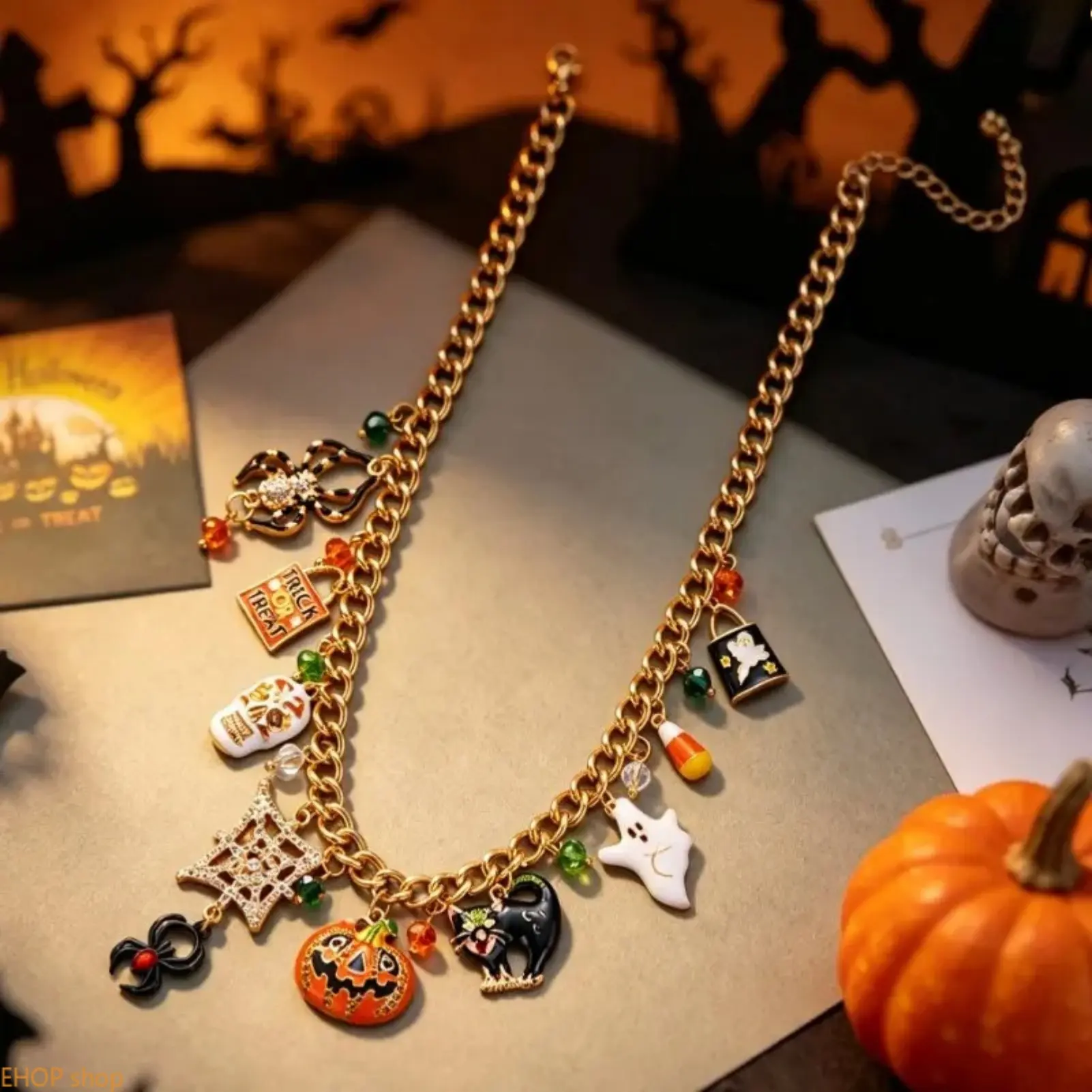 Women's Gothic Black Chain Necklace with Spooky Charms - Cute Polyester Plain Pumpkin, Black Cat, Spider, Coffin, Skeleton Pendants - Jewelry for Women, Gothic Cutie Halloween Party Cosplay Gift Costume Jewelry, Spooky Icons