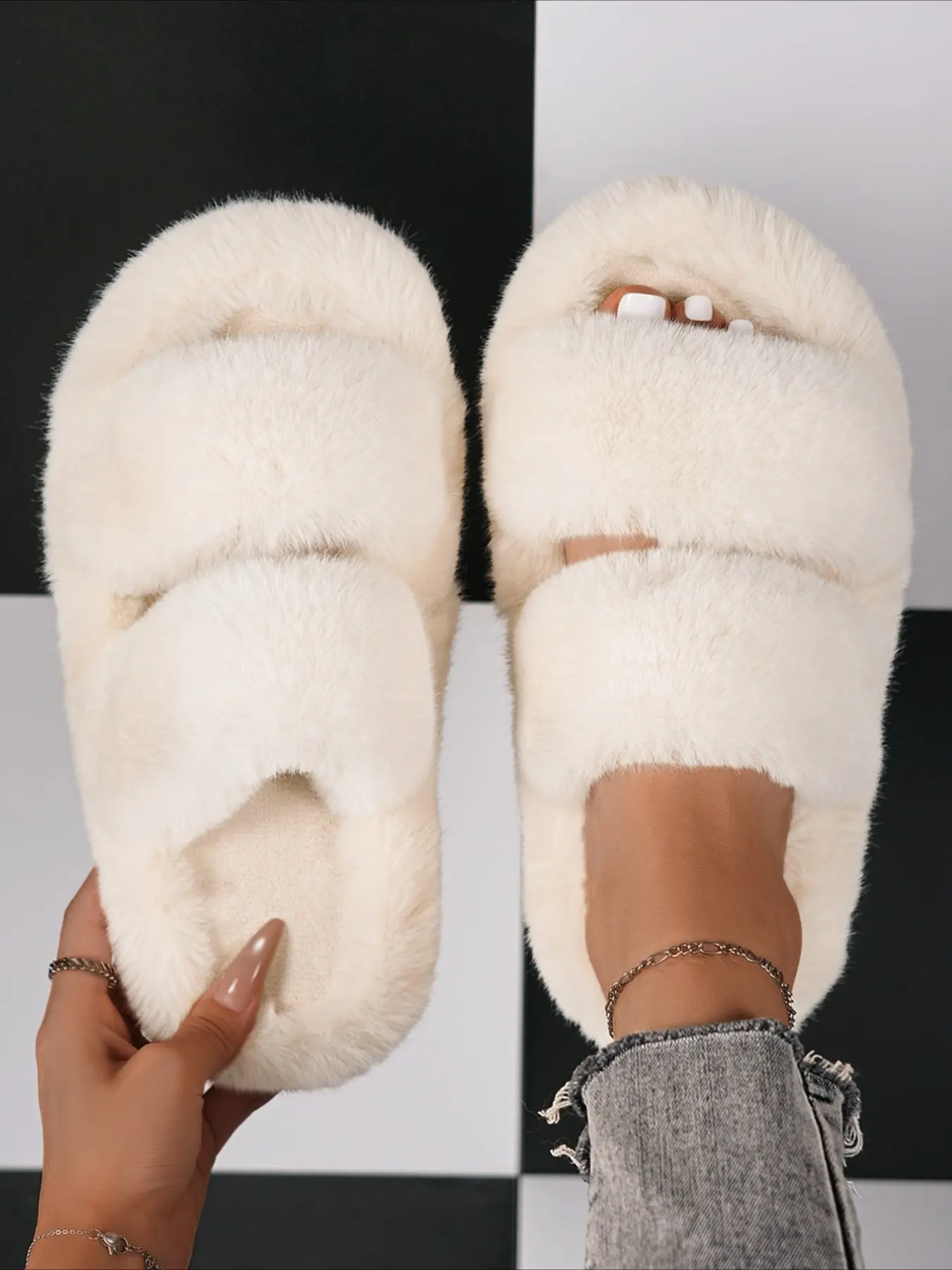 1 Pair Women's Double Strap Fluffy Platform Fur Slides, Cozy Lazy Style Anti-Slip Heightened Open Toe Slippers for Indoor, Street & Holiday Wear