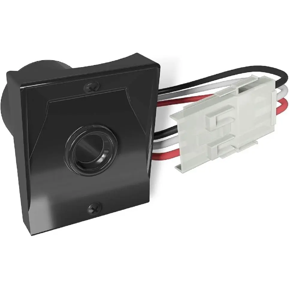 Dusk-to- Sensor with Ezee Change Plug – Outdoor Photocell Sensor for 3" Lamp Posts – Auto /Off – UL Listed – 120V – 5 Year Warranty, (Black, Pack of 1)