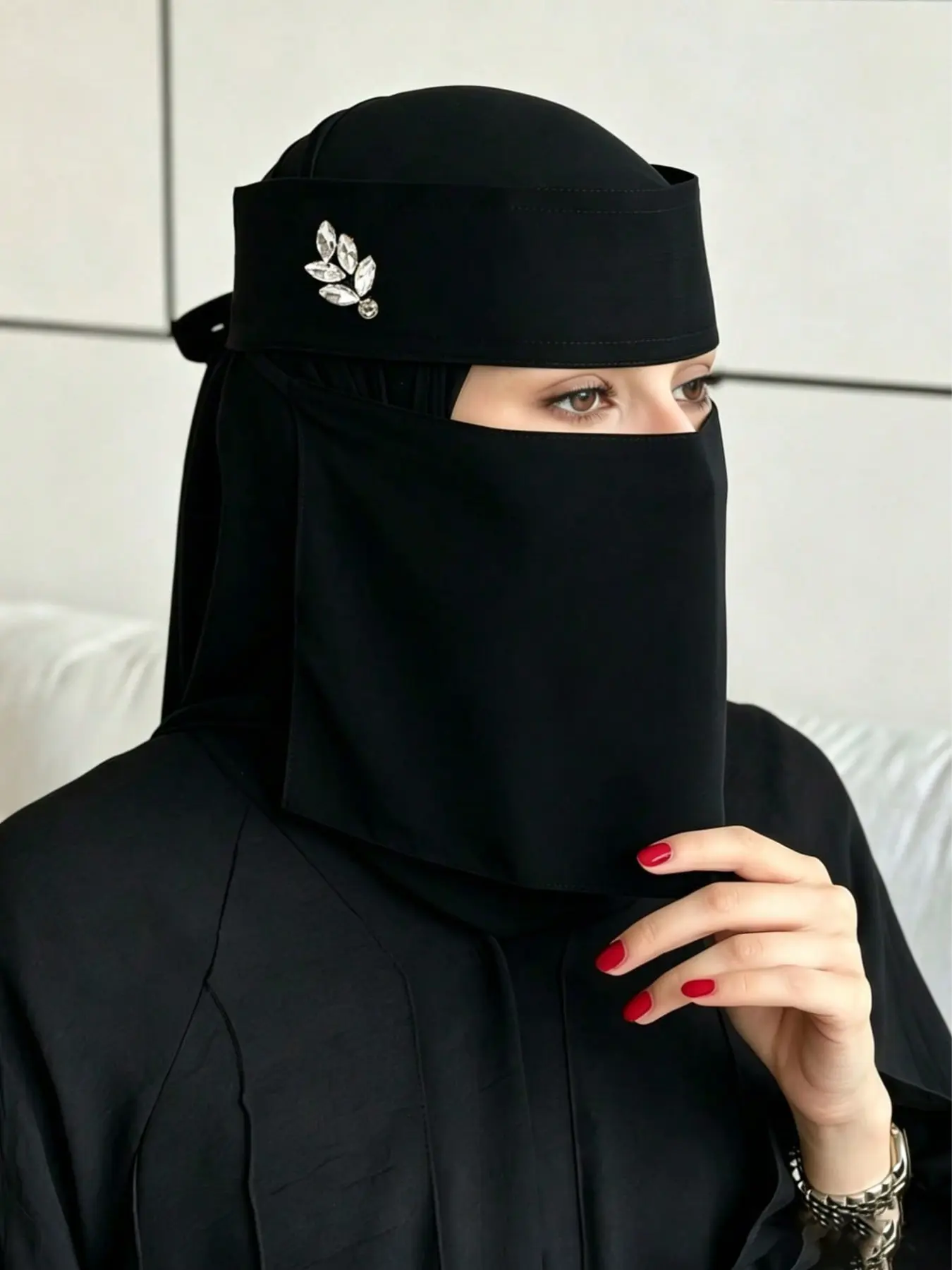 1pc Solid Color Tie-On Niqab, Breathable Rhinestone Face Mask, Sun Protection Muslim Headscarf, Convenient for Eating and Drinking, Ideal for Daily Outing